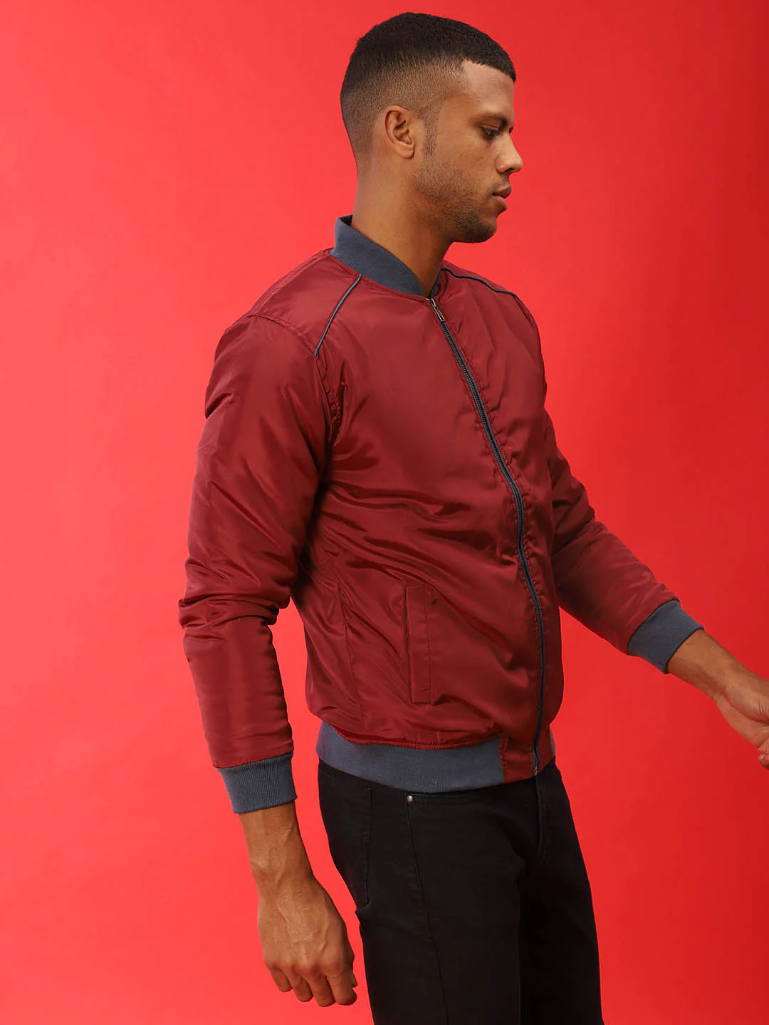 Zip-Front Puffer Jacket With Contrast Piping - Image 4