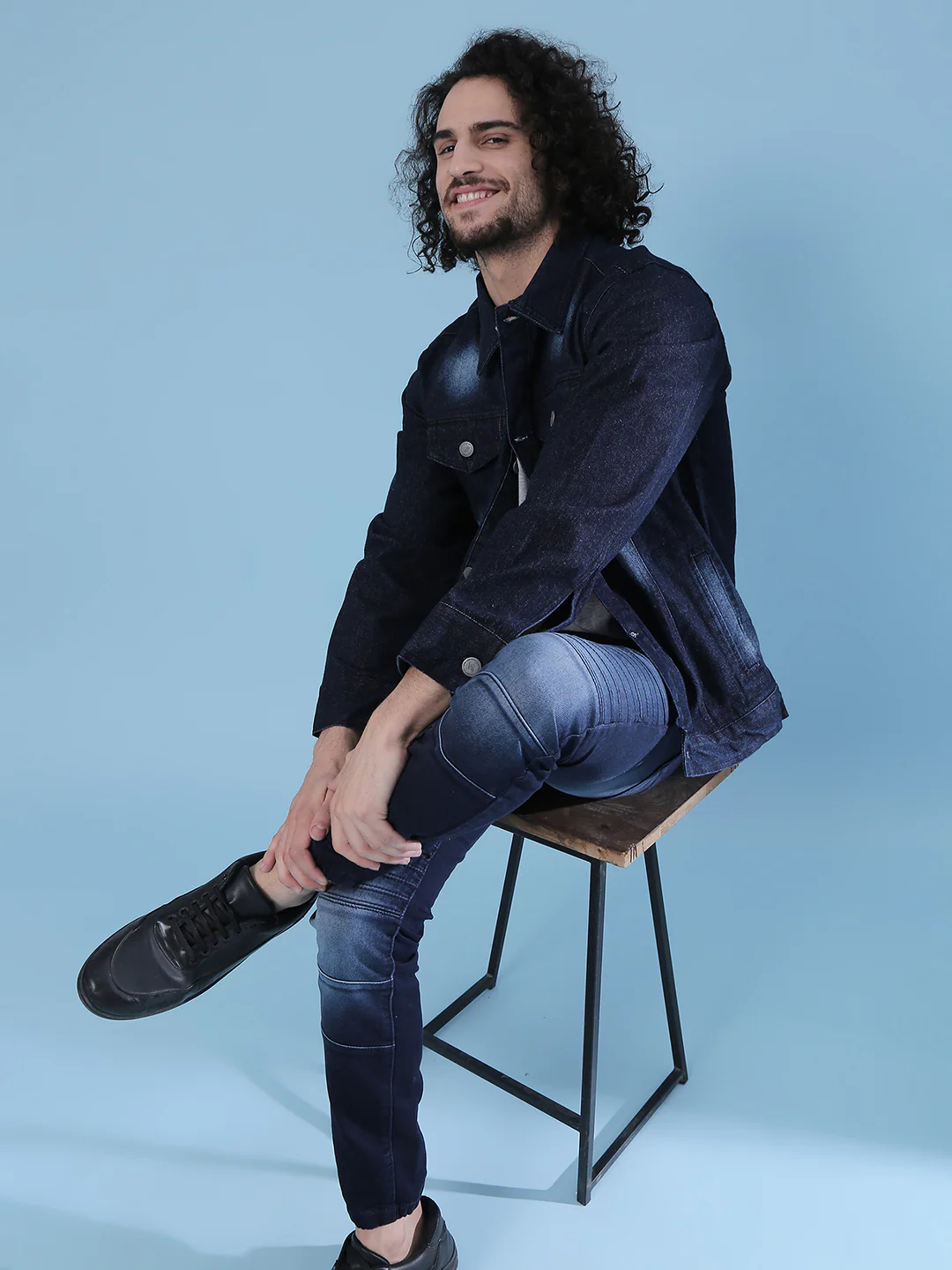 Stylish Jeans Jacket - Image 6