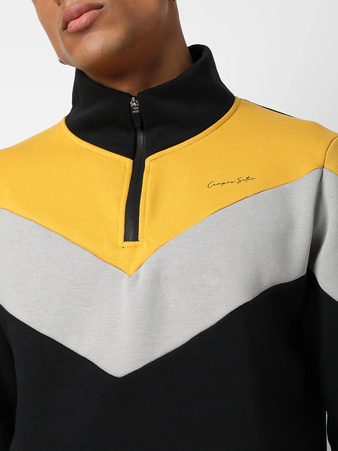 Contrast Panel Sweatshirt With Half-Zip Closure - Image 7
