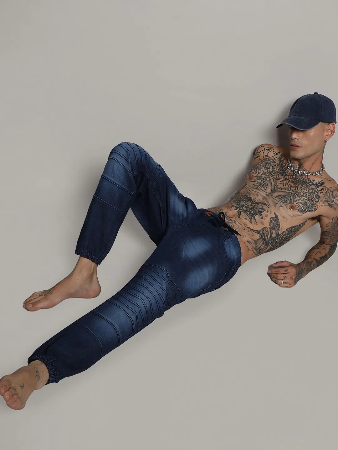 Dark-Wash Denim Jeans - Image 6