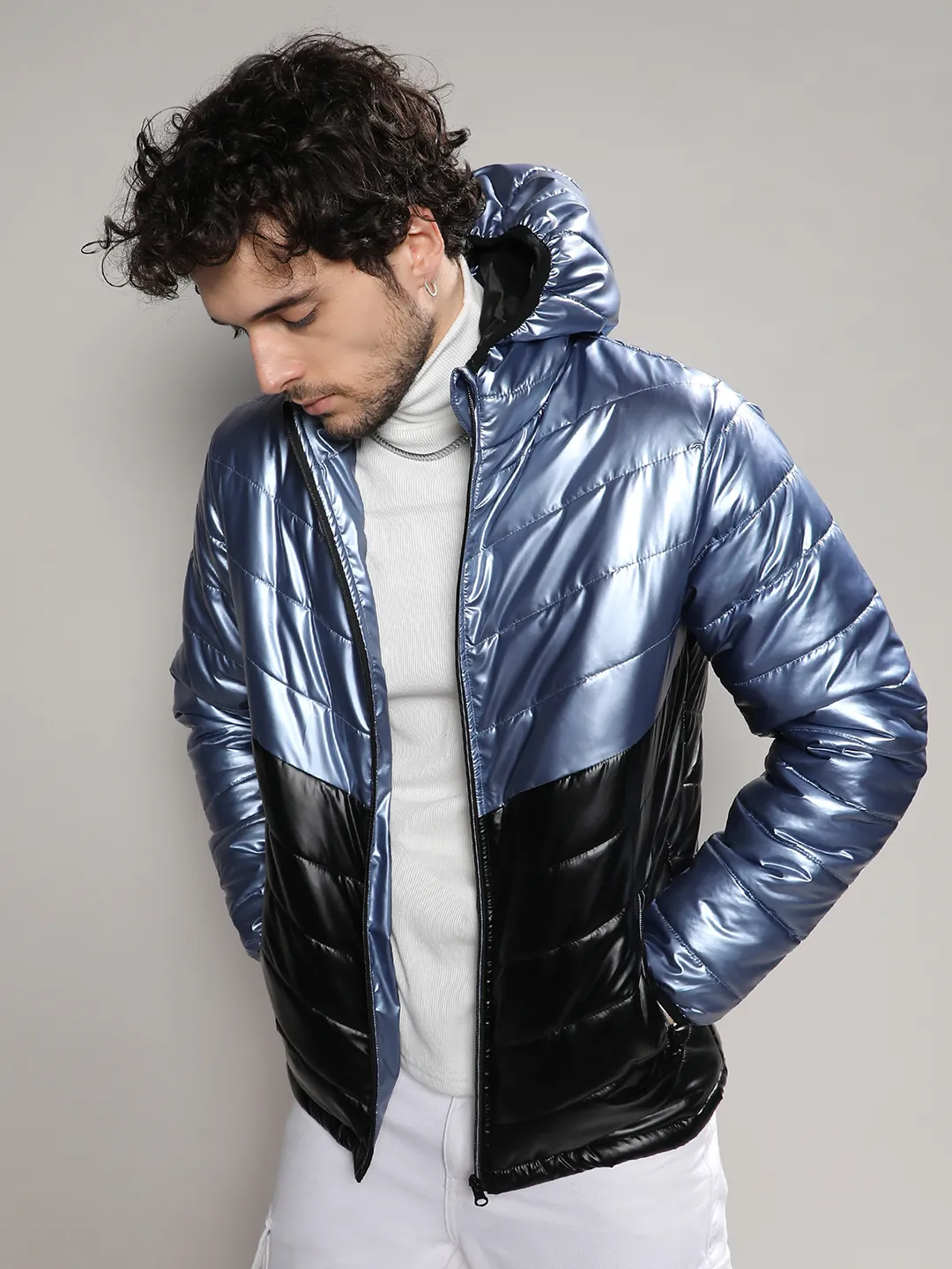 Metallic Quilted Puffer Jacket - Image 3