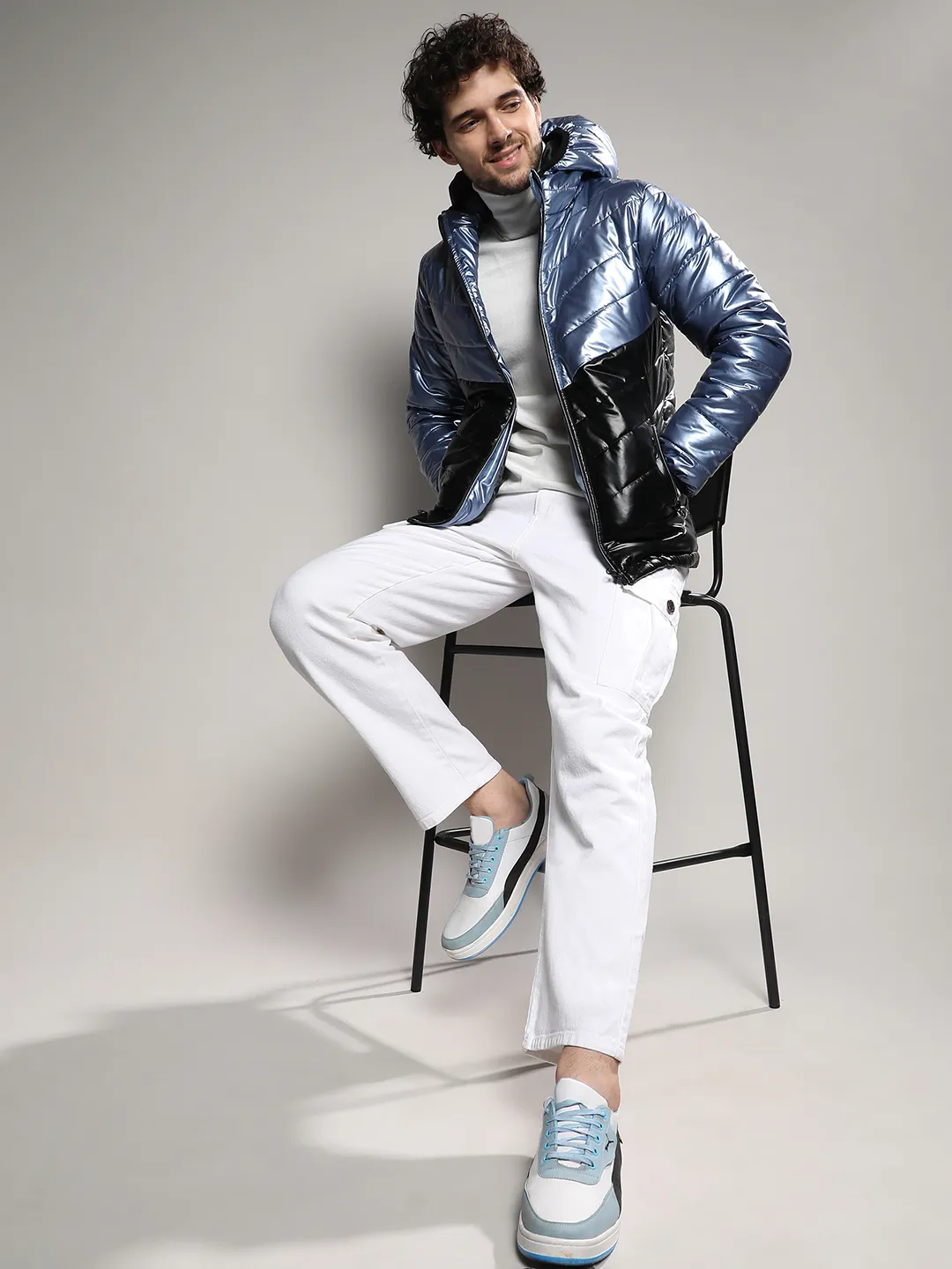 Metallic Quilted Puffer Jacket - Image 6