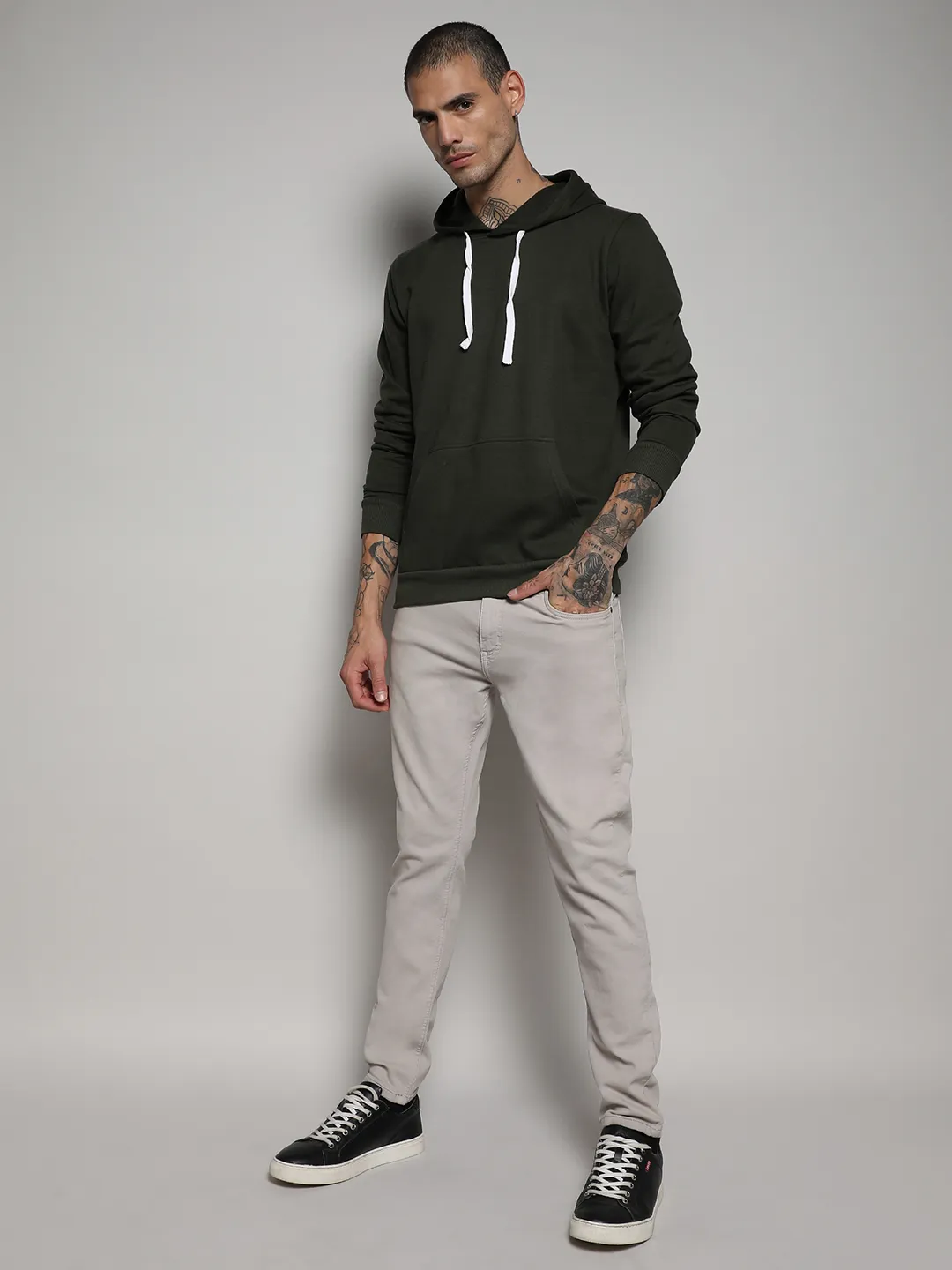 Pullover Hoodie With Contrast Drawstring - Image 5
