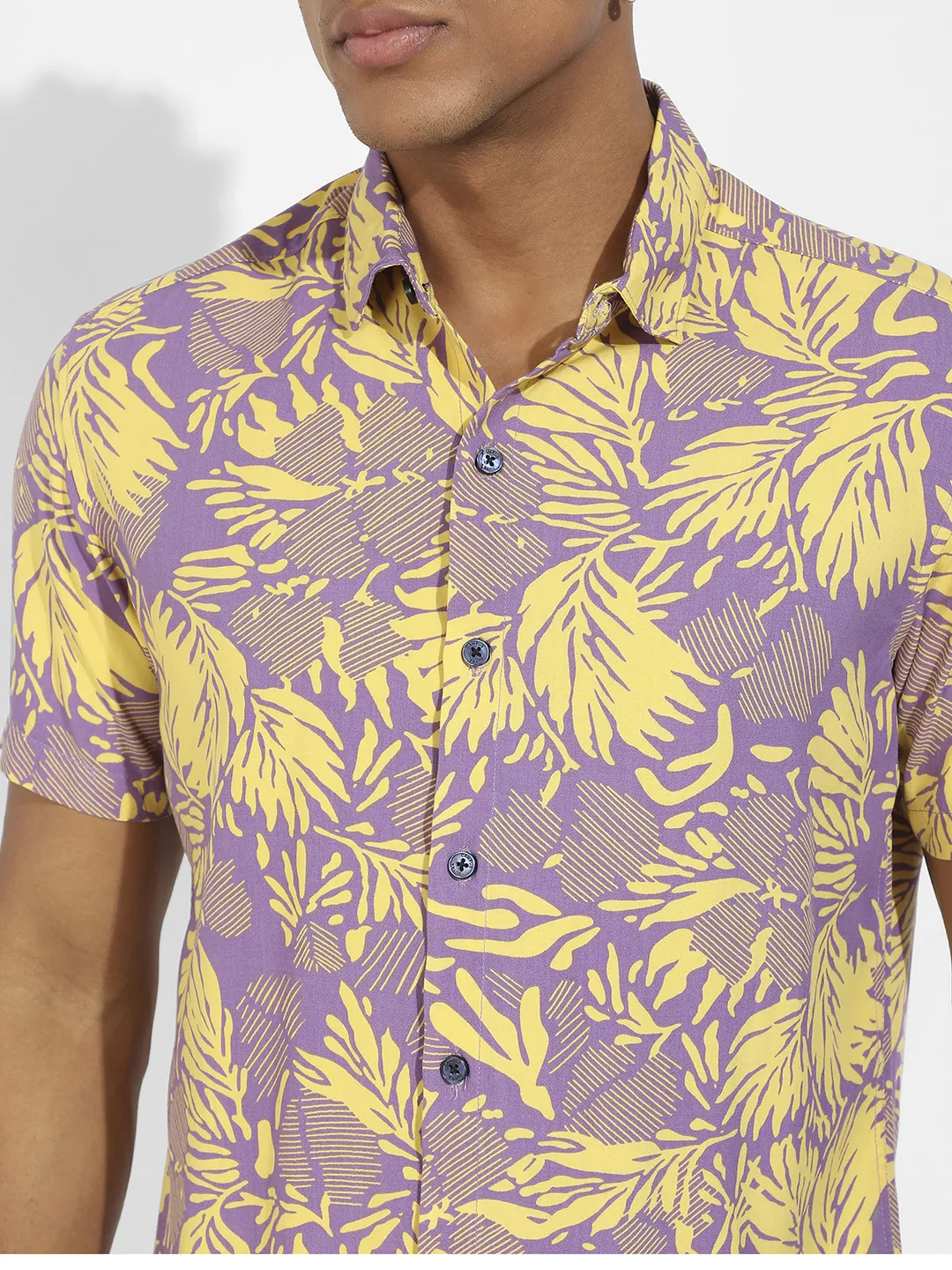 Contrast Foliage Shirt - Image 7