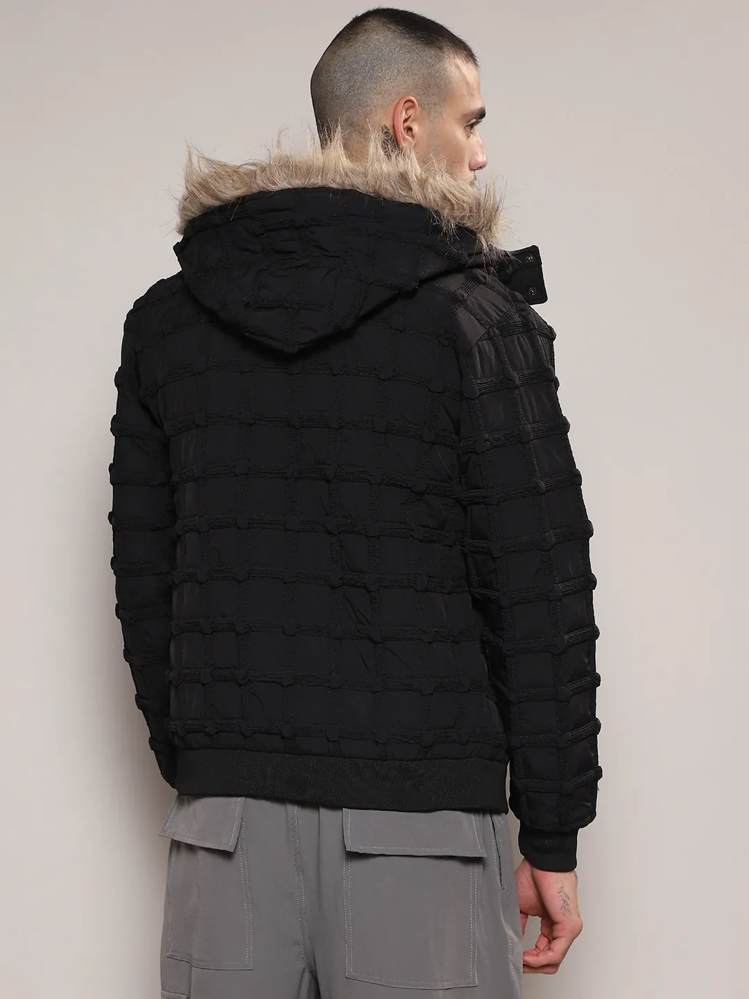 Self-Design Puffer Jacket With Fleece Hood - Image 4