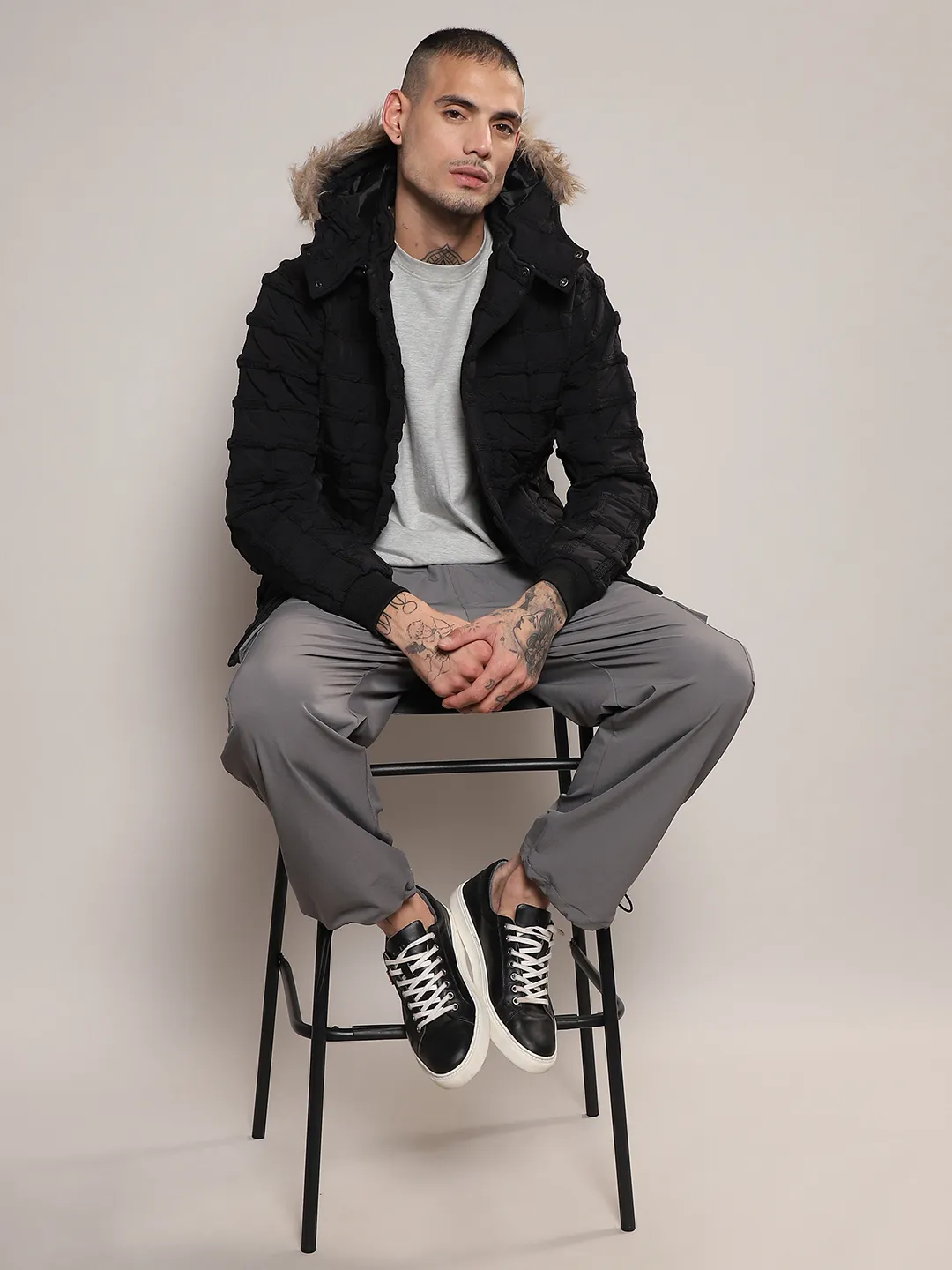 Self-Design Puffer Jacket With Fleece Hood - Image 6