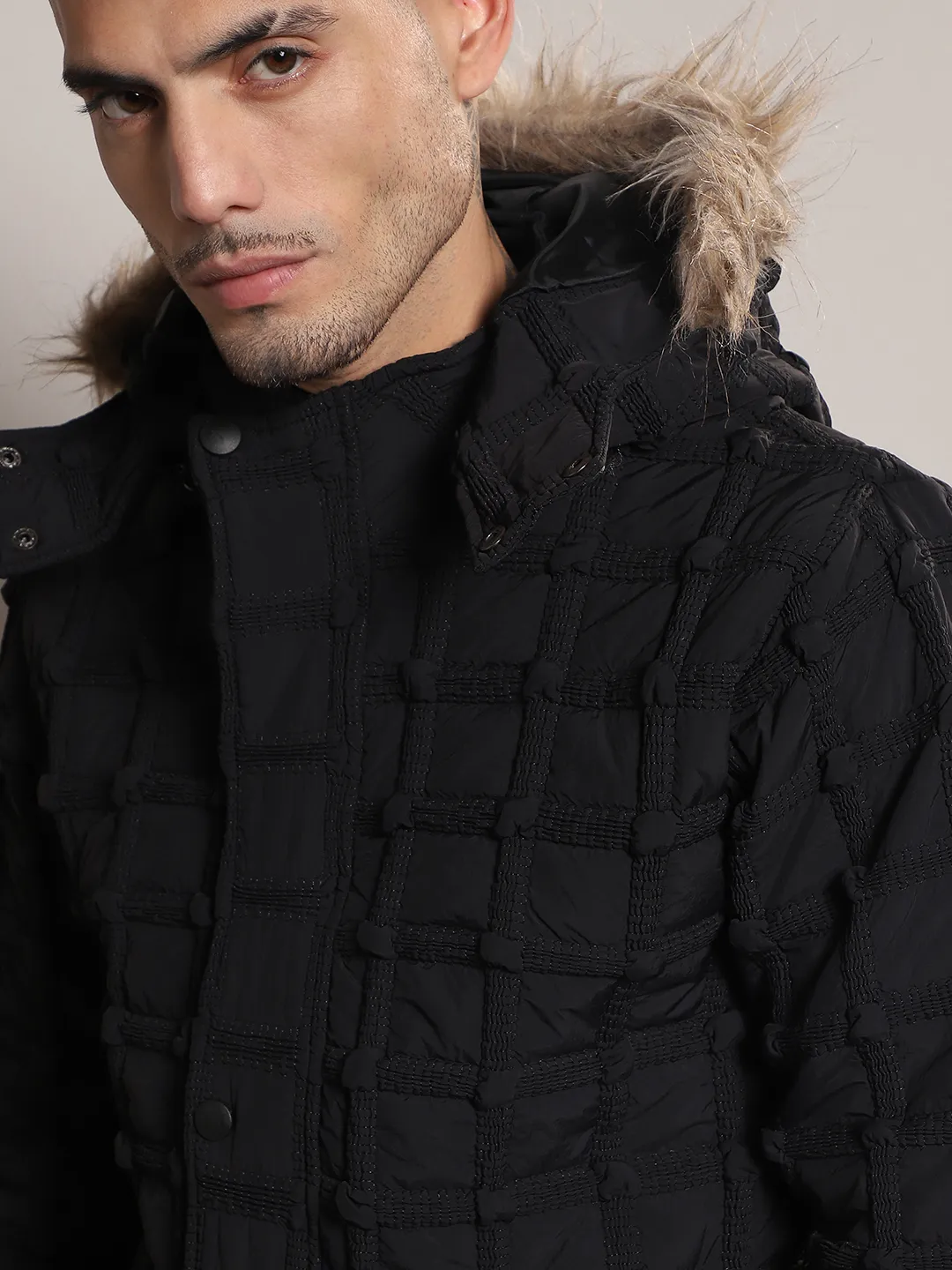 Self-Design Puffer Jacket With Fleece Hood - Image 7