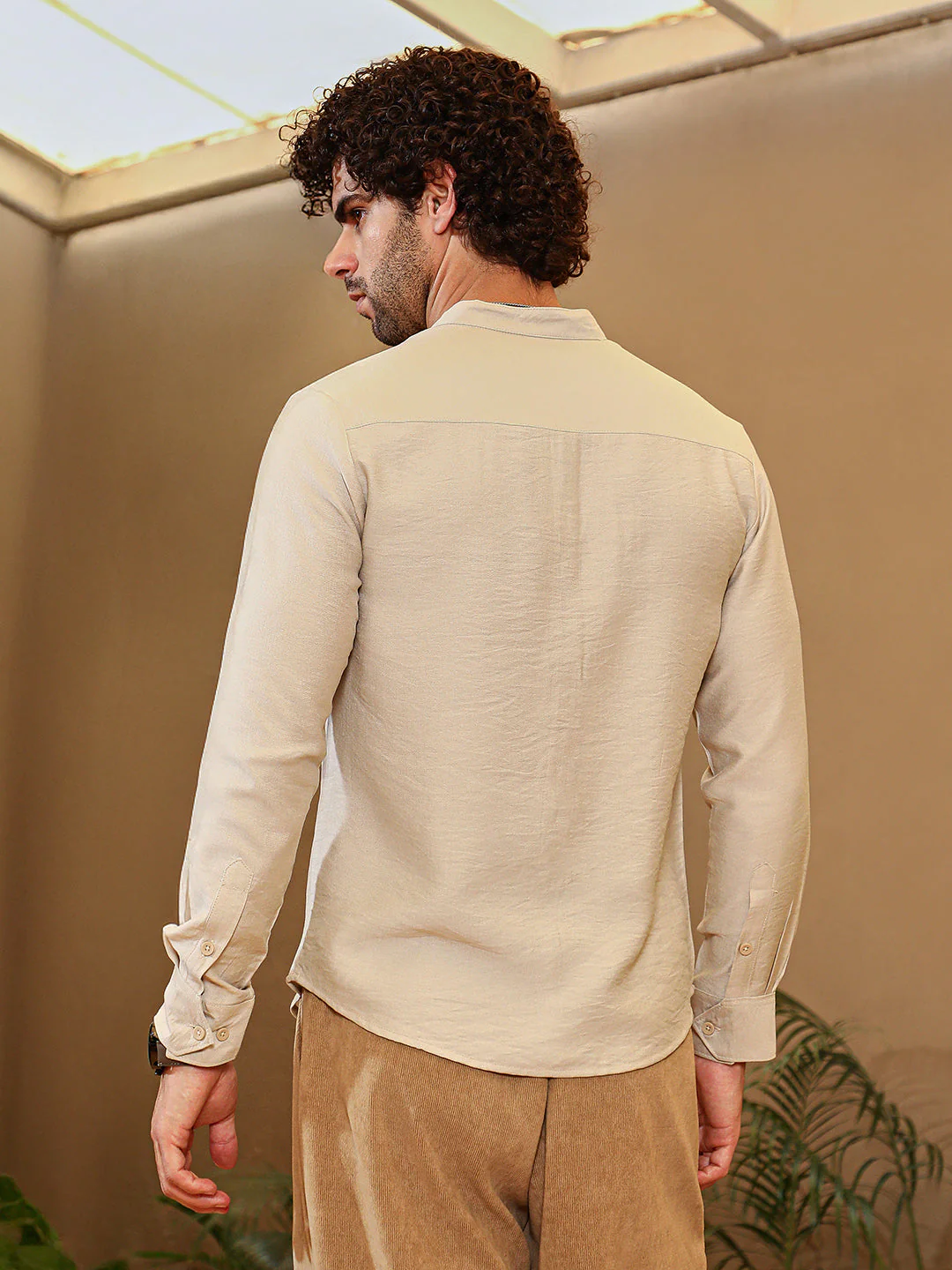 Breezy Mandarin Shirt - Image 4