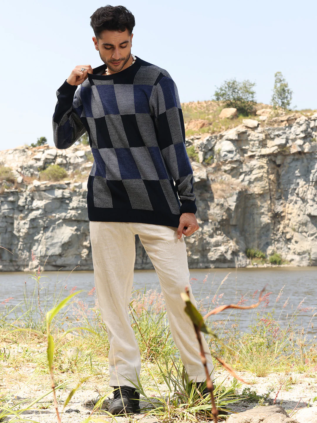 Block Check Pullover Sweater - Image 9