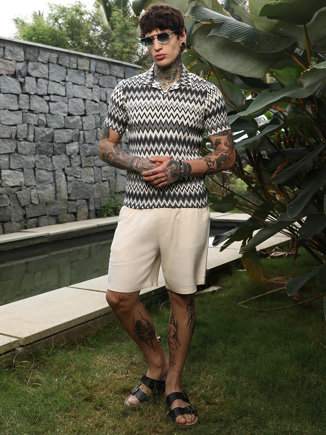 Zig-Zag Knit Polo T-Shirt - Image 12