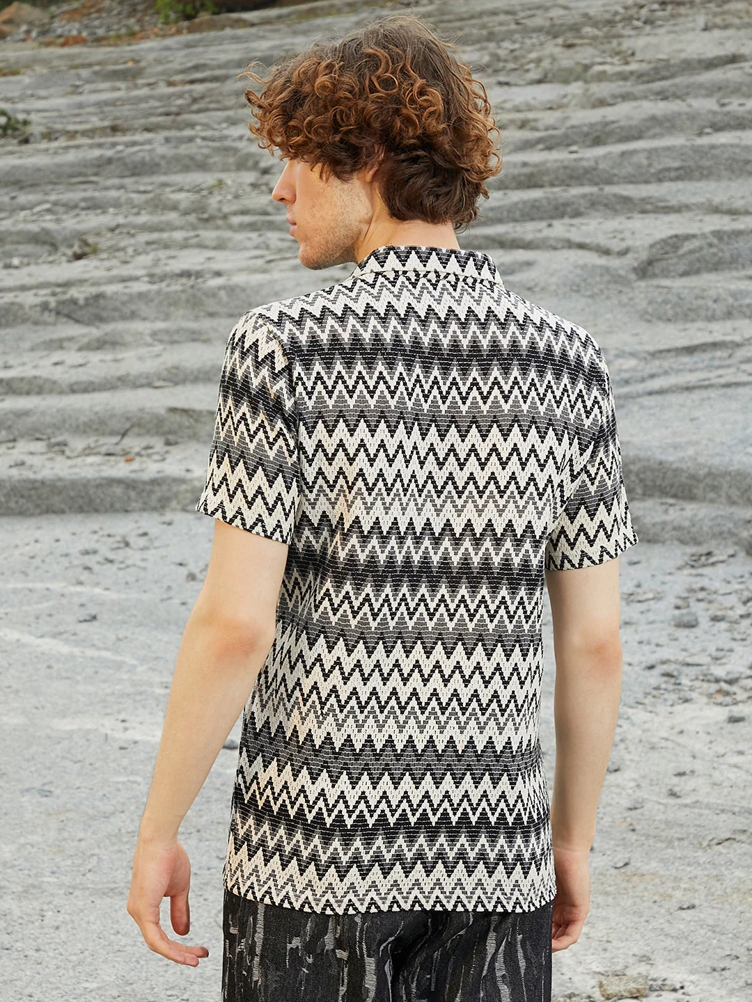 Zig-Zag Knit Polo T-Shirt - Image 4