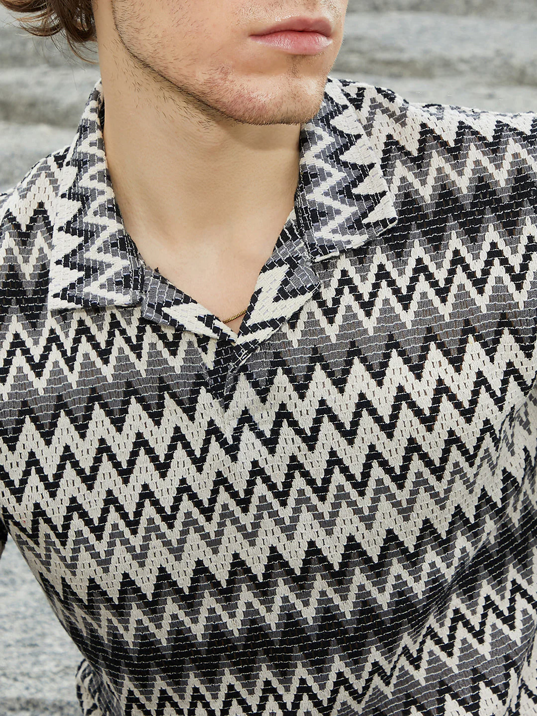 Zig-Zag Knit Polo T-Shirt - Image 7