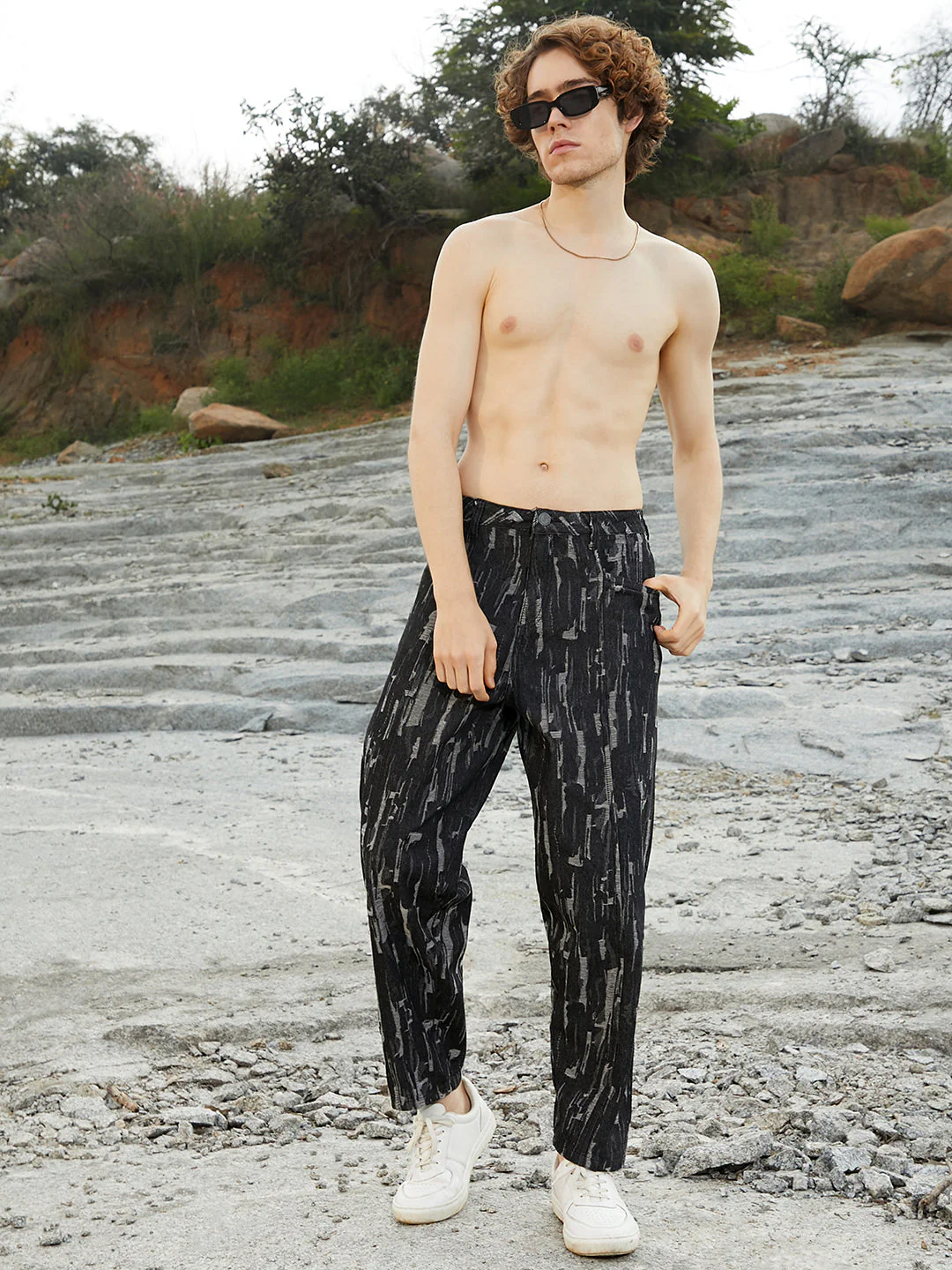 Textured Baggy Denim Jeans - Image 6