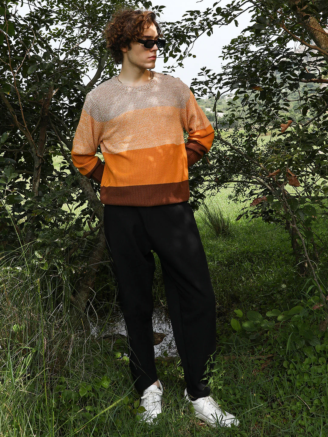 Contrast Panel Pullover Sweater - Image 6