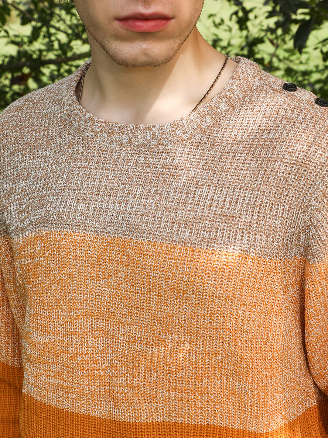 Contrast Panel Pullover Sweater - Image 7