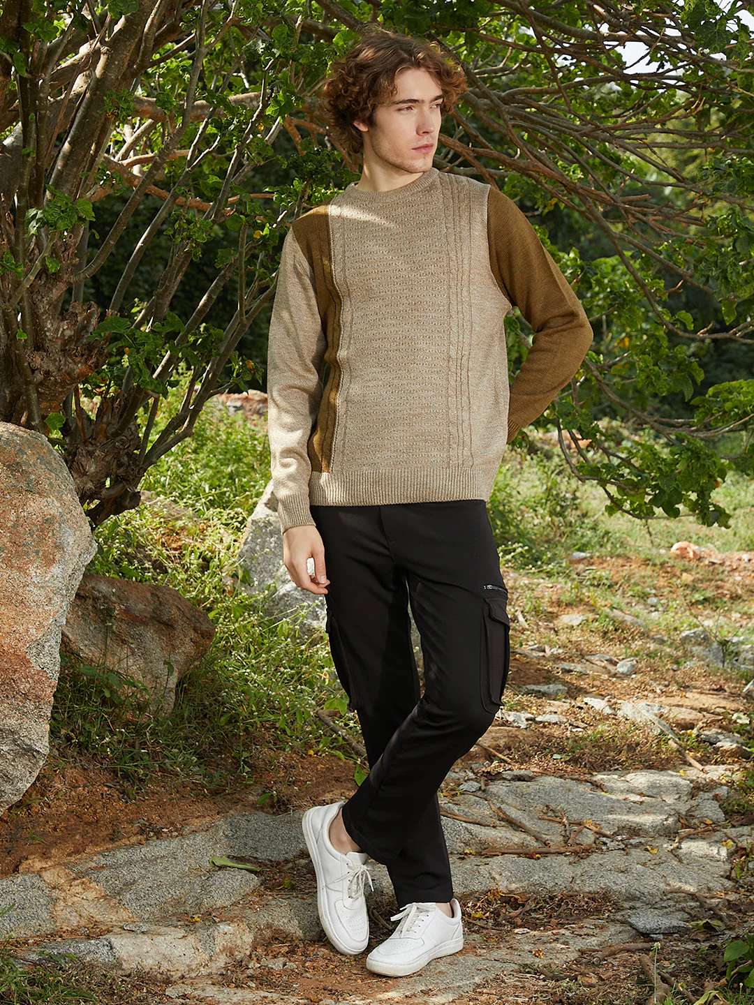 Contrast Panel Pullover Sweater - Image 9
