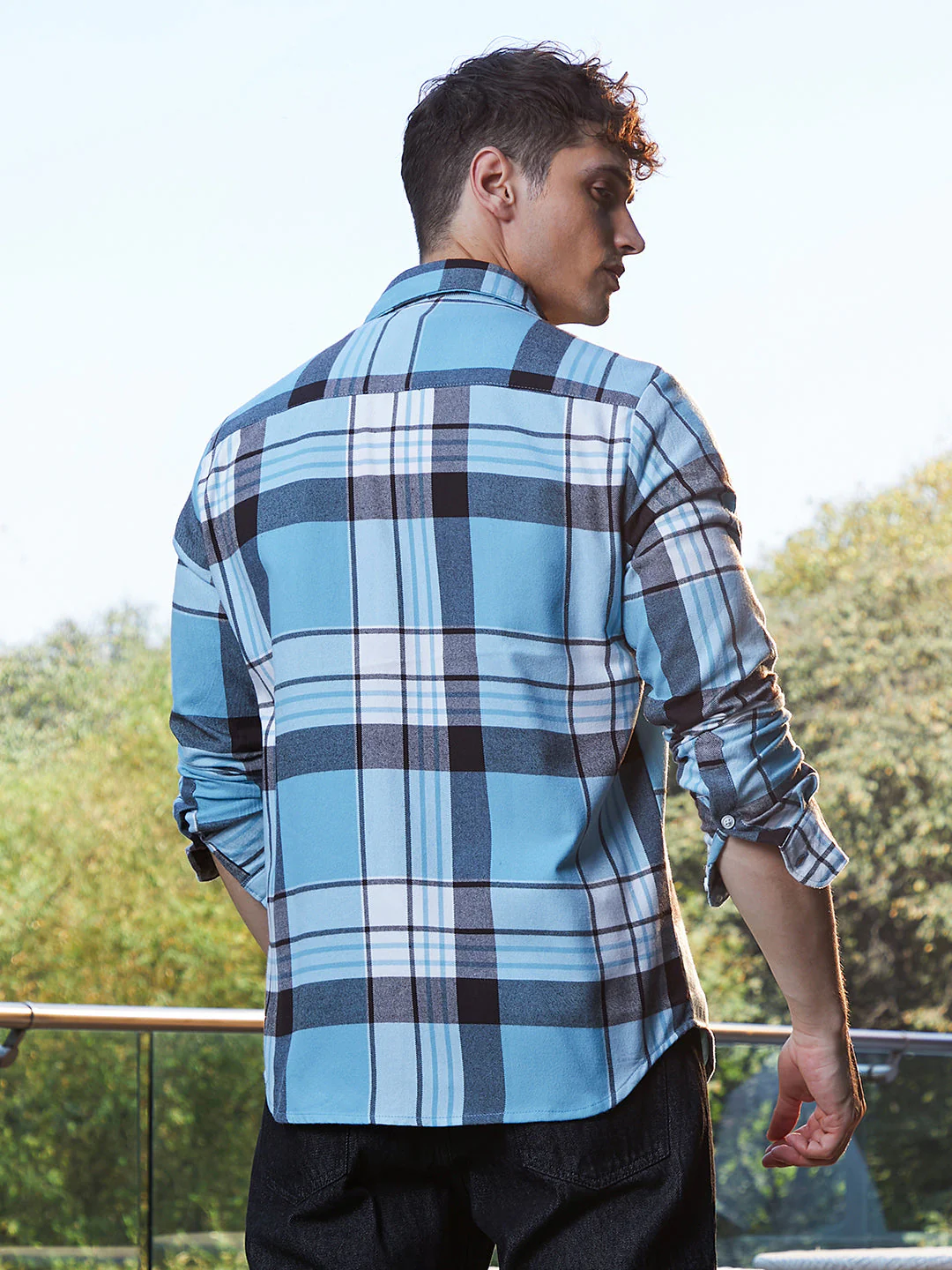 Maxi-Plaid Relaxed Shirt - Image 4
