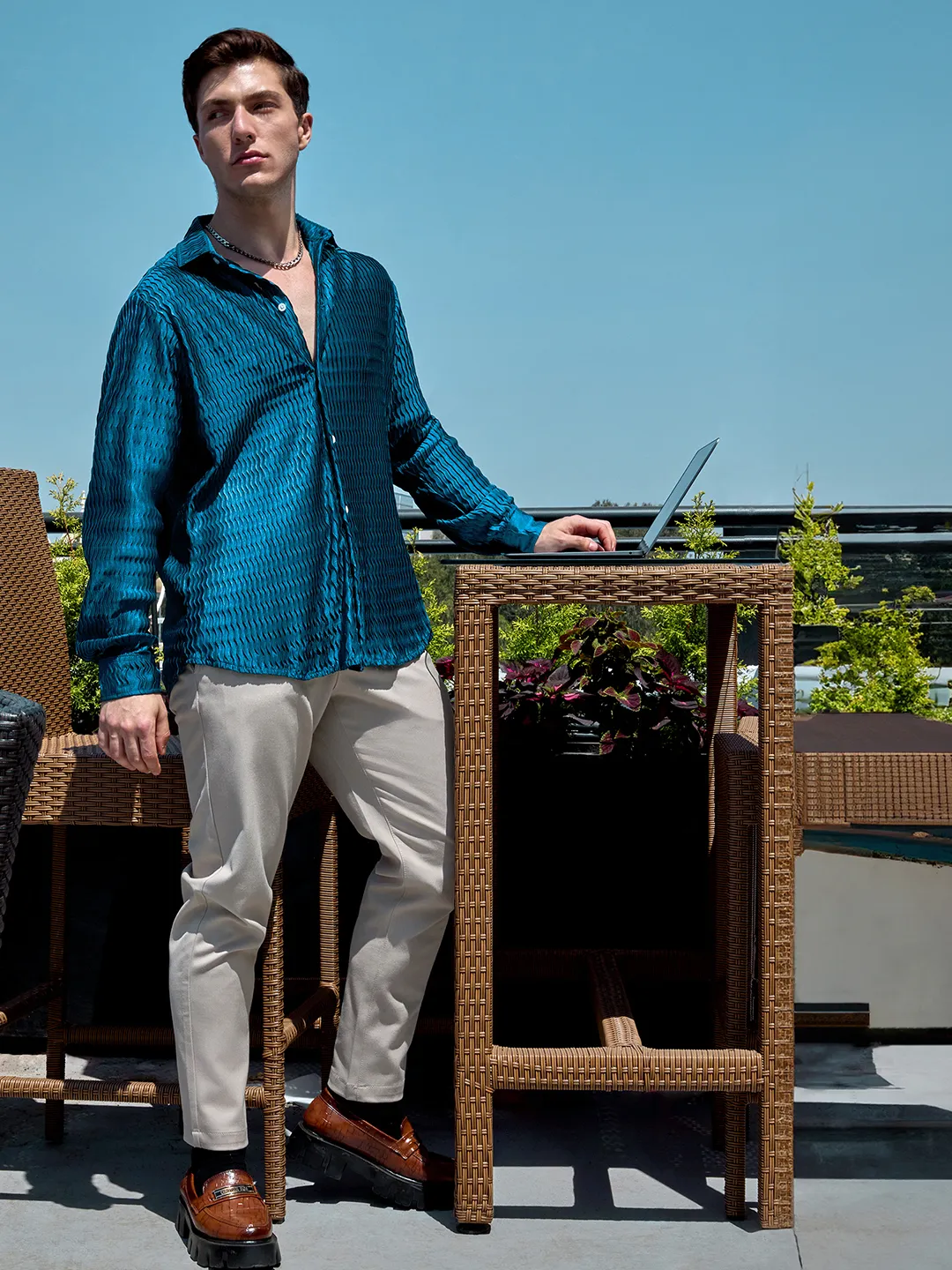 Curly-Creased Shirt - Image 4