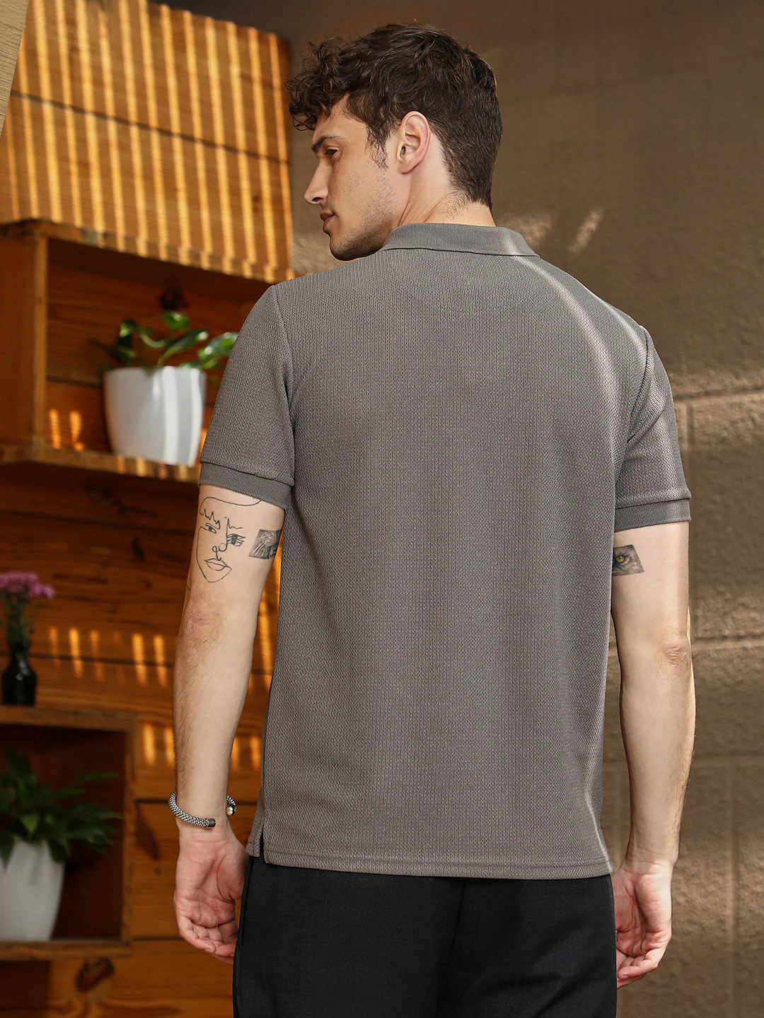 Chainlink-Ribbed Polo T-Shirt - Image 4