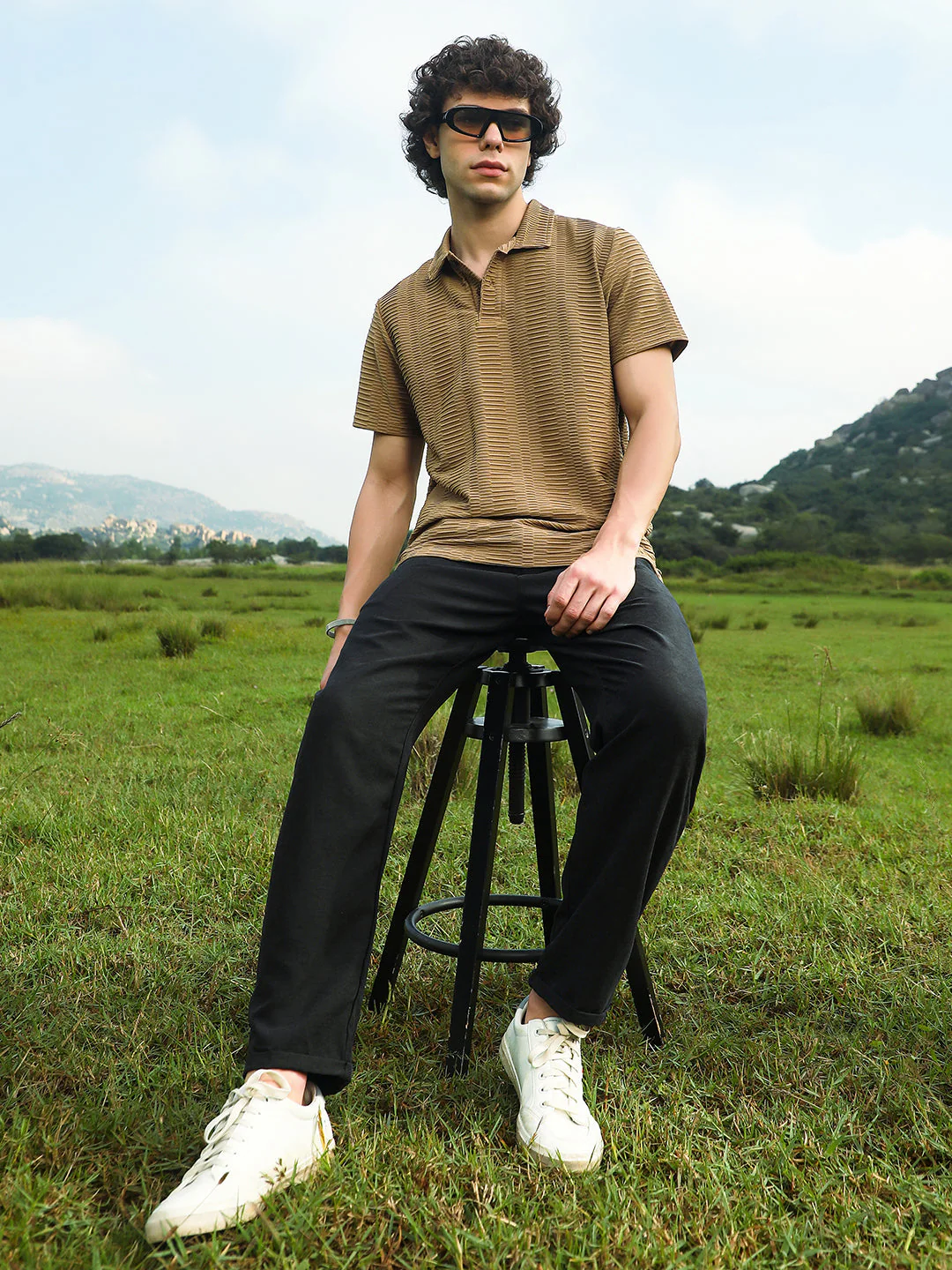 Flatten-Ruched Polo T-Shirt - Image 6