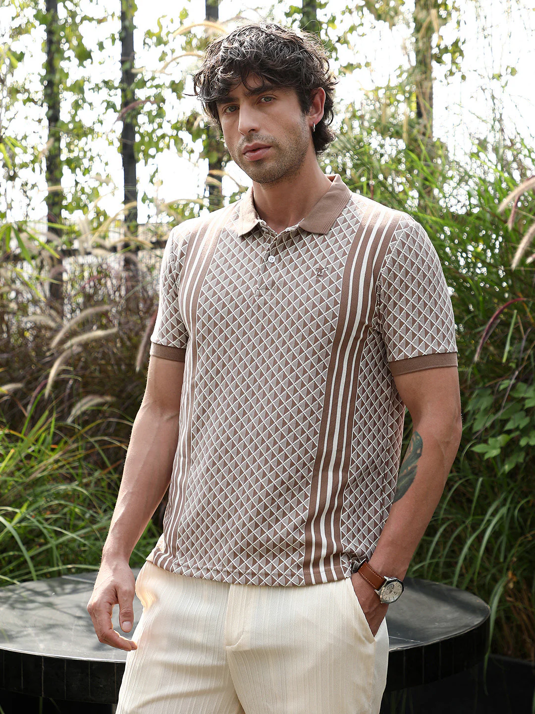 Gradient-Geometric Jacquard Polo T-Shirt - Image 3