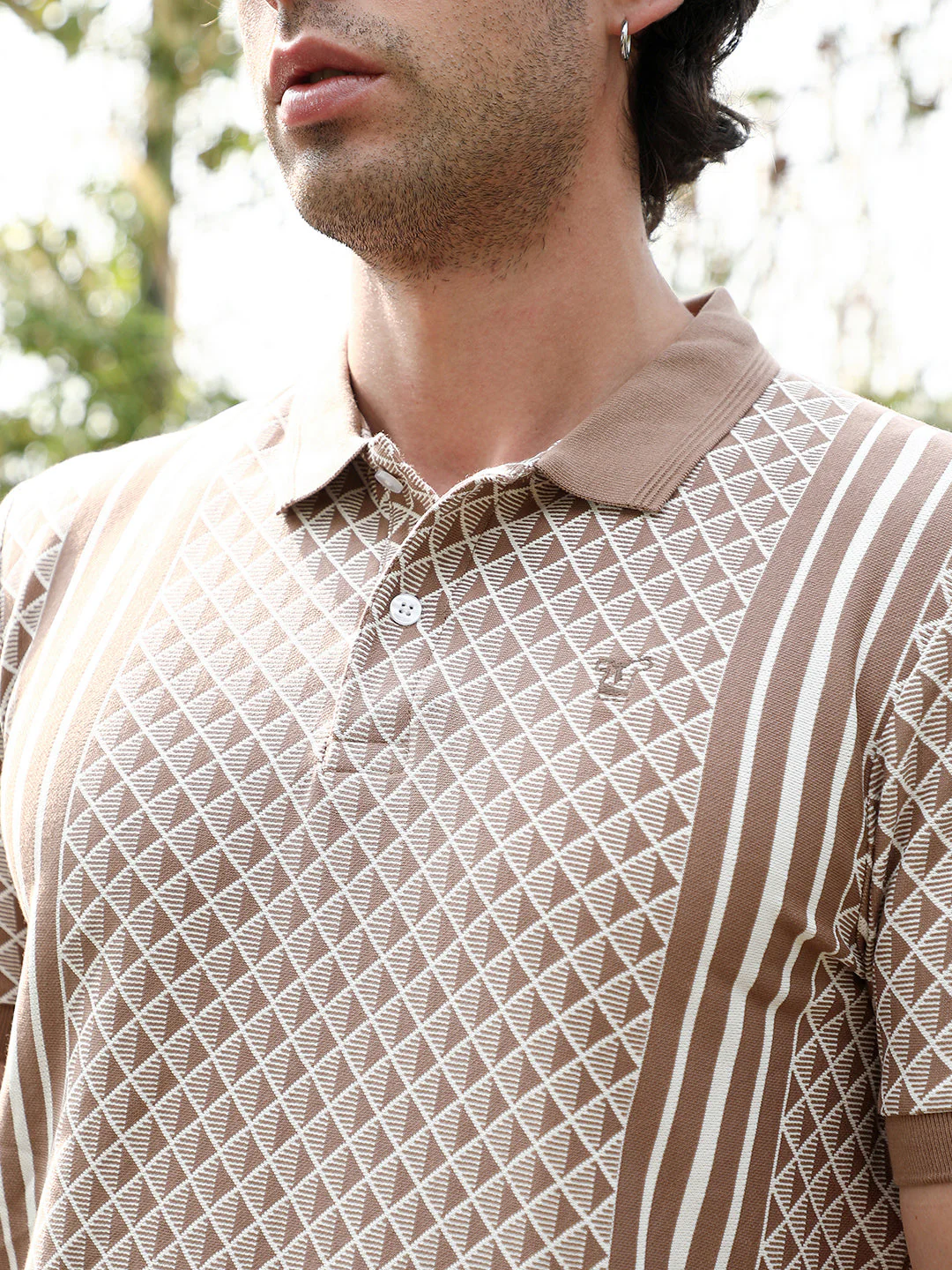 Gradient-Geometric Jacquard Polo T-Shirt - Image 7
