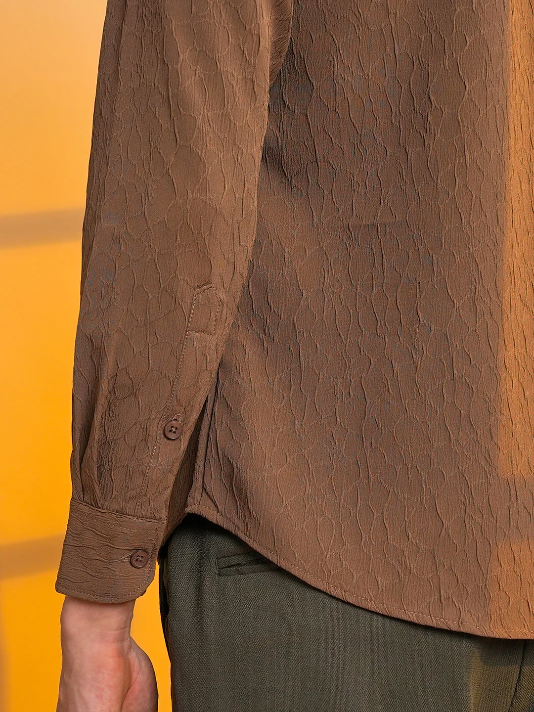 Veined-Textured Shirt - Image 8