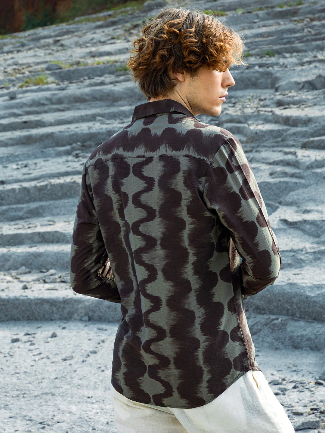 Wave-Ombre Shirt - Image 4