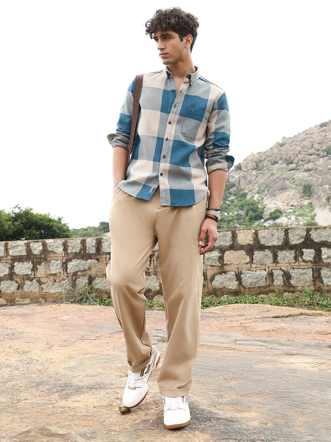 Buffalo-Woven Regular Shirt - Image 6