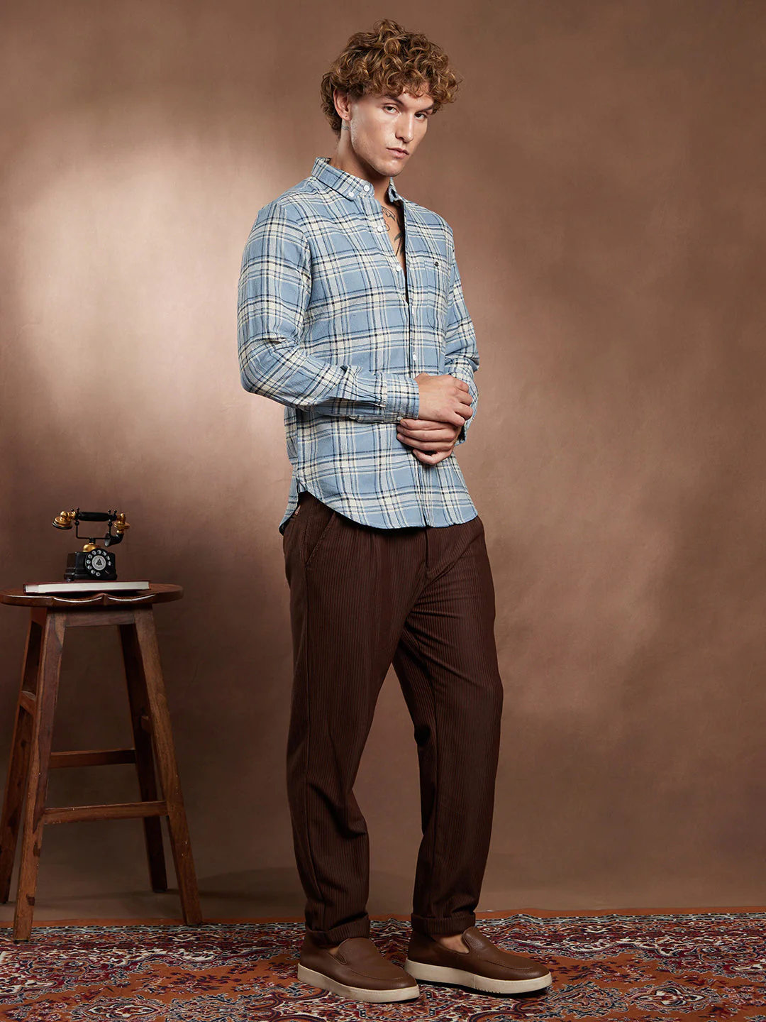 Shadow-Graph Regular Shirt - Image 5