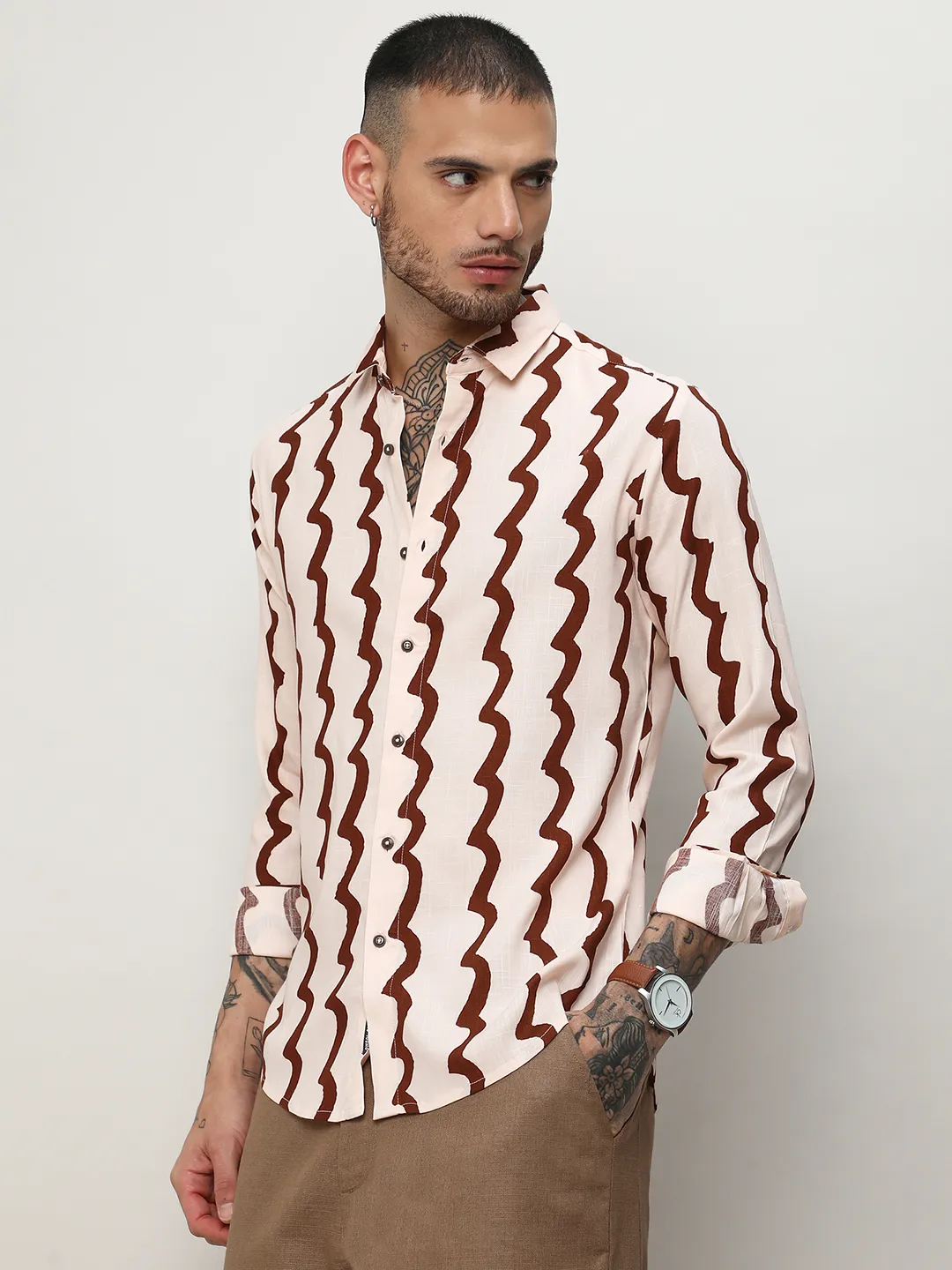 Contrast Paint Lines Shirt - Image 3