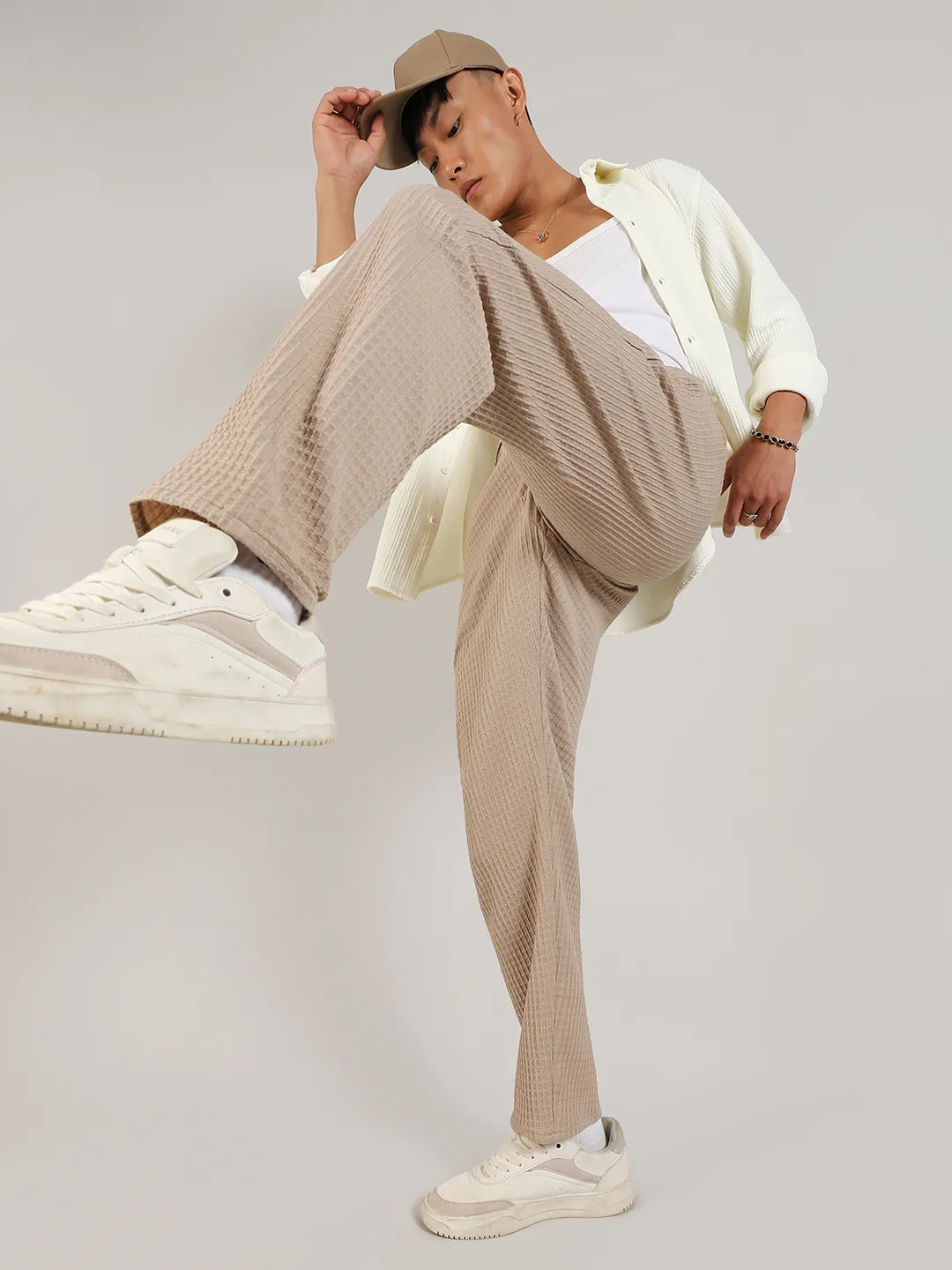 Lightweight - Textured Graph Check Trousers - Image 6