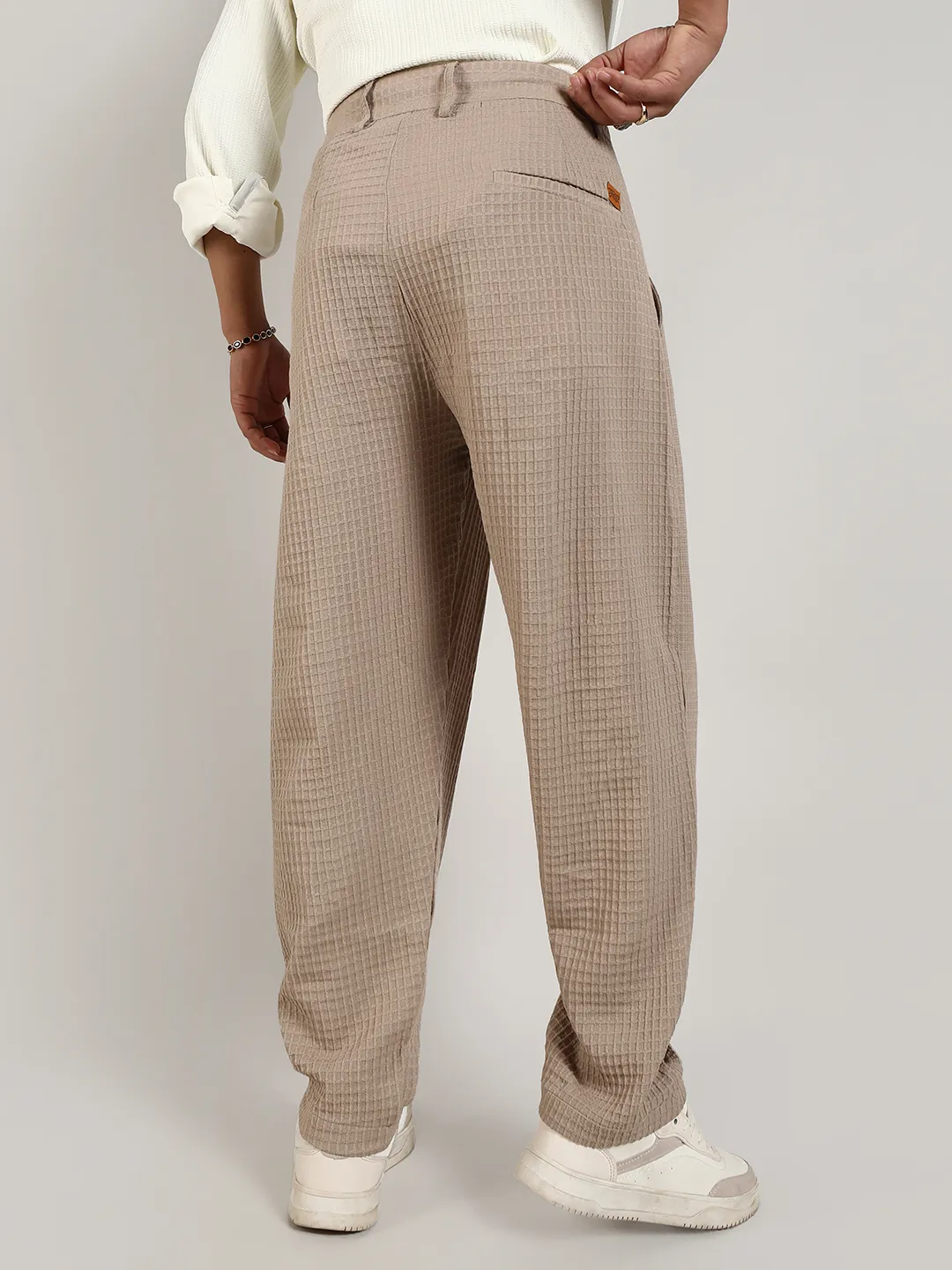 Lightweight - Textured Graph Check Trousers - Image 4