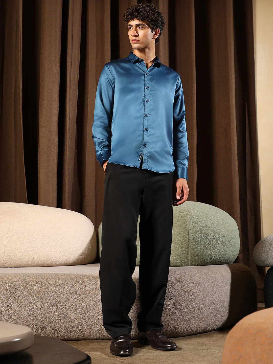 Solid-Satin Regular Shirt - Image 5