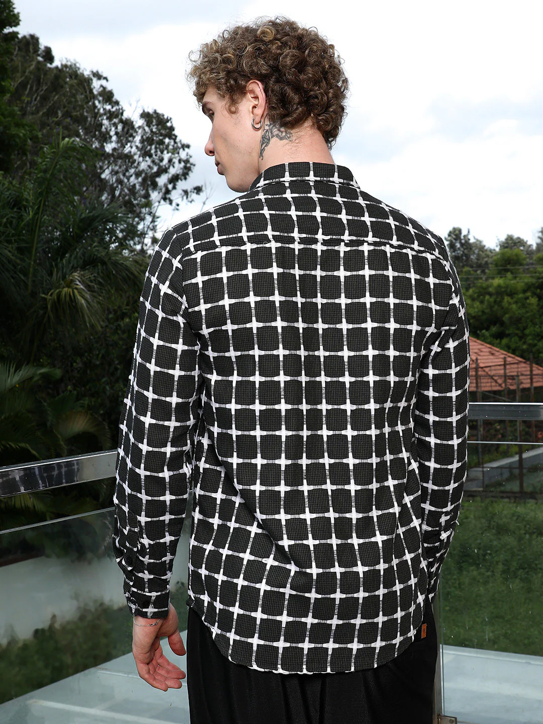 Black And White Checkered Cotton Shirt - Tailored Fit, Full Sleeves - Image 4