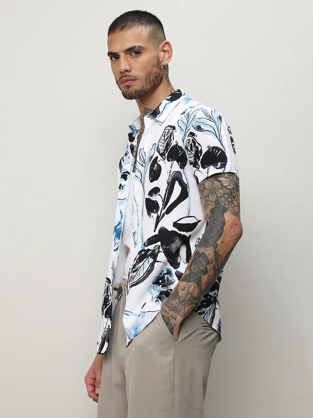 Foliage Horse Shirt - Image 3