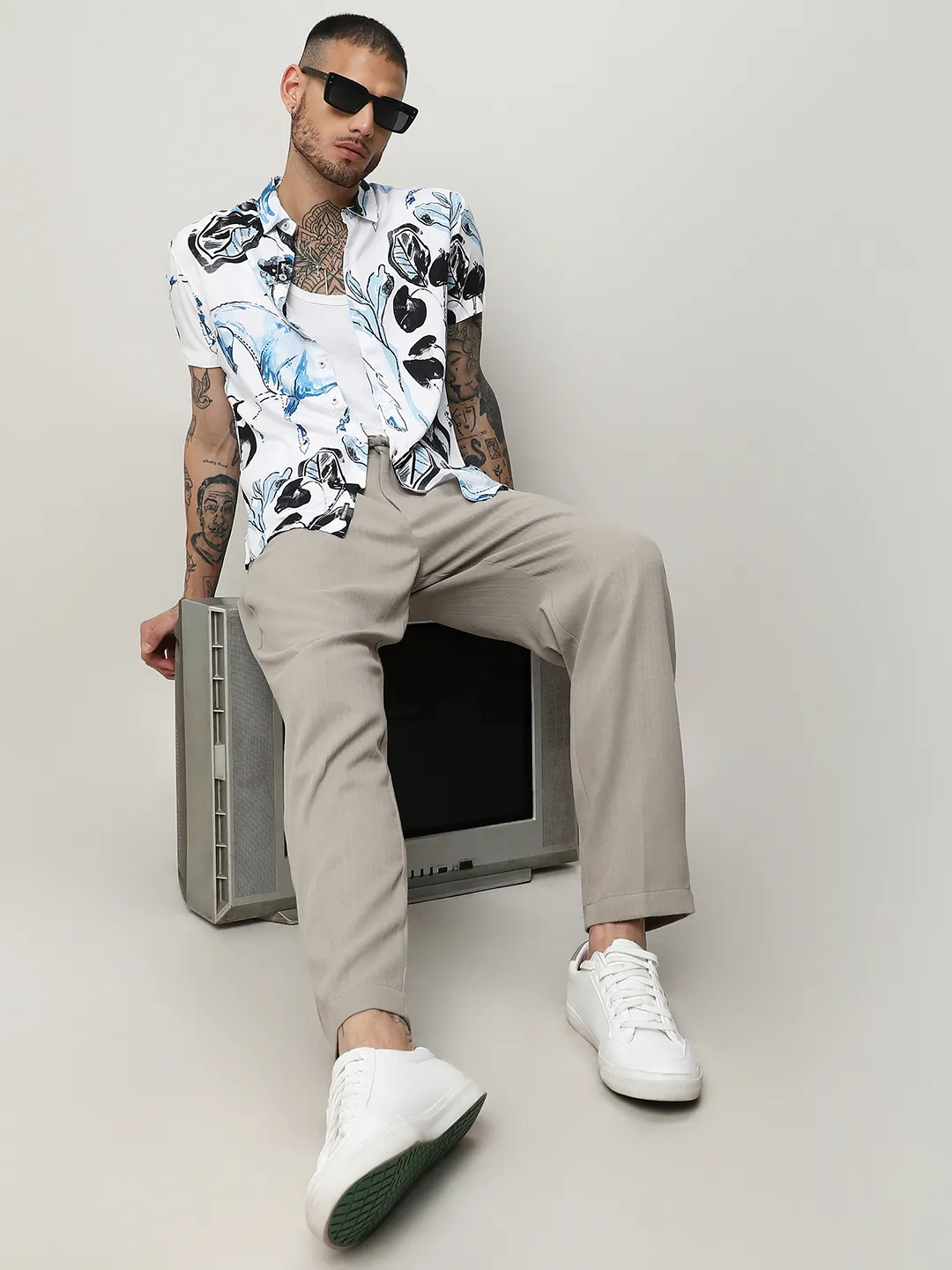 Foliage Horse Shirt - Image 6
