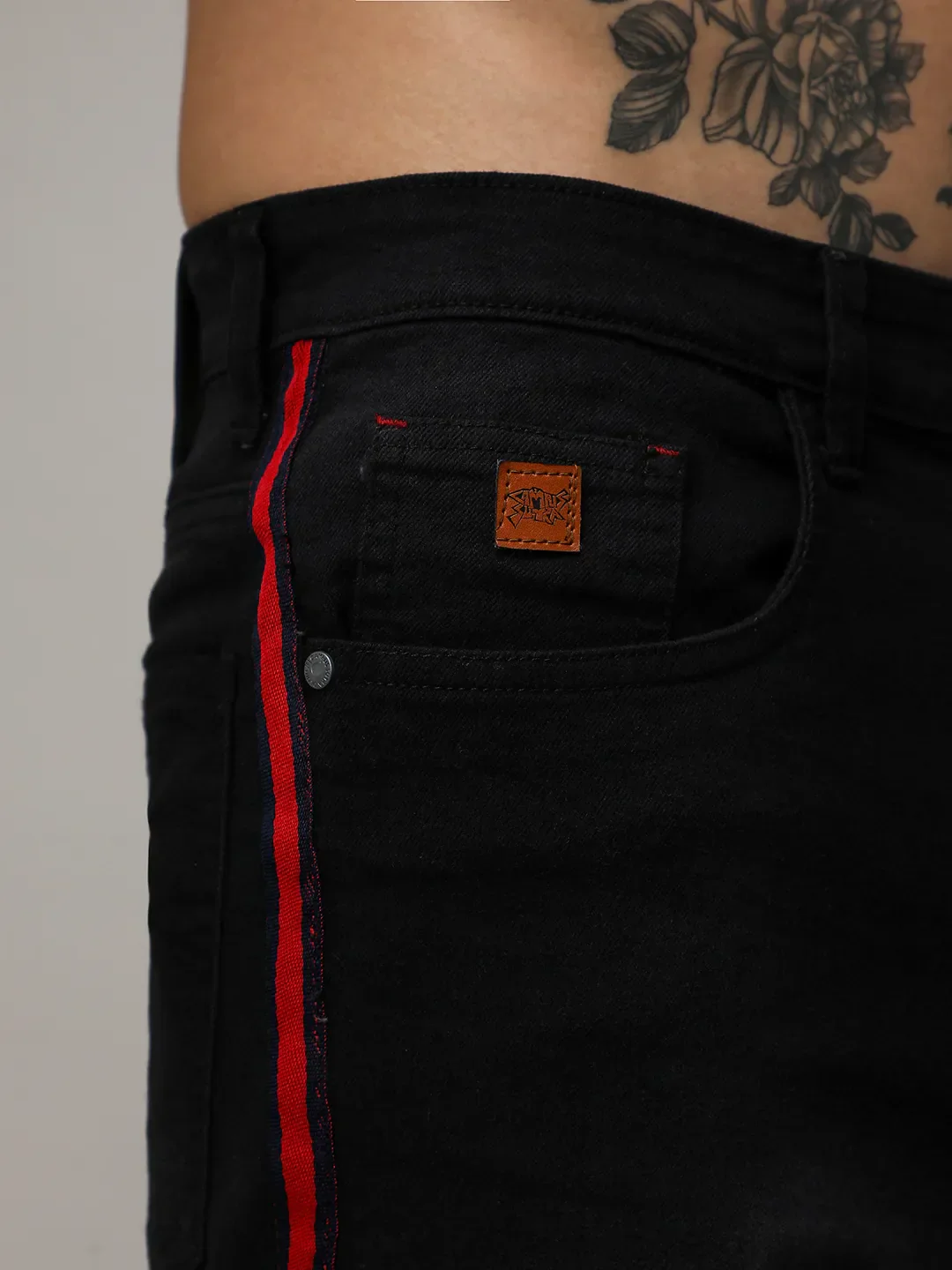 Contrast Side-Striped Denim Shorts - Image 7