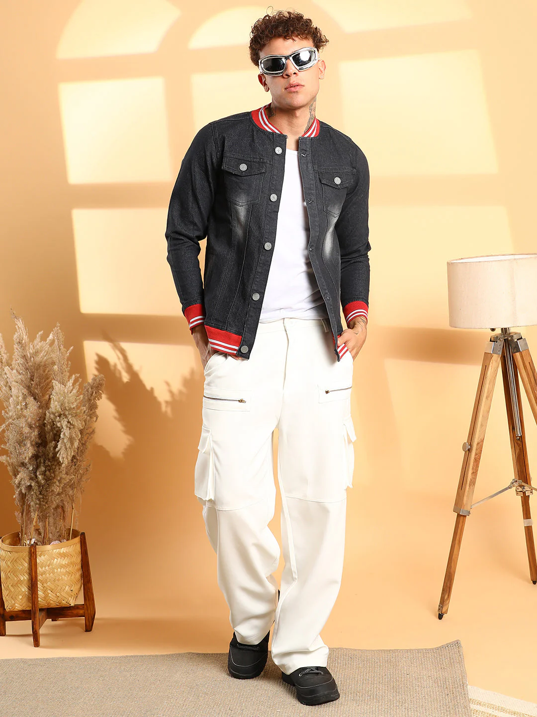 Dark-Wash Denim Jacket With Contrast Hem - Image 6