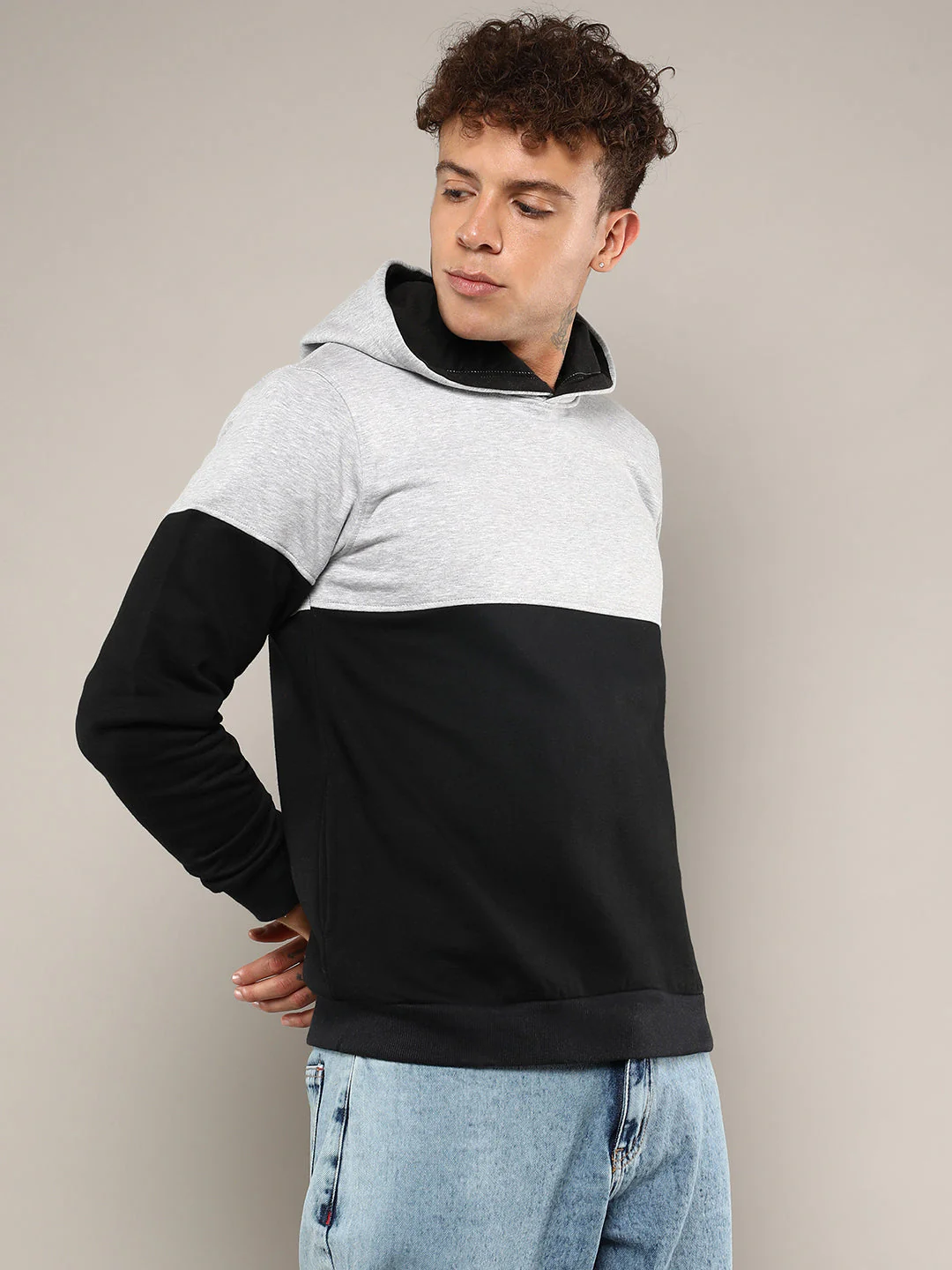 Pullover Hoodie With Ribbed Hem - Image 3