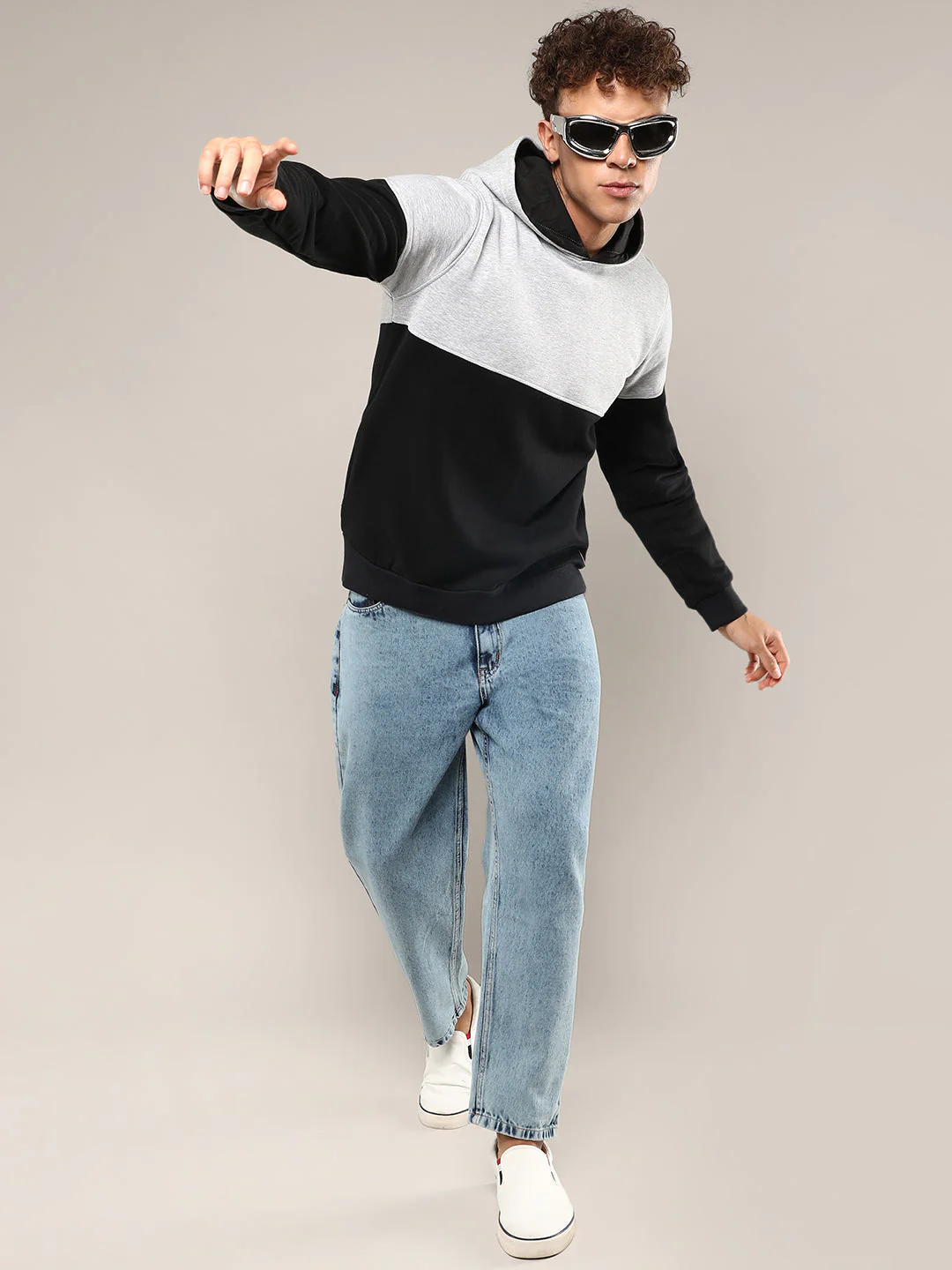Pullover Hoodie With Ribbed Hem - Image 6