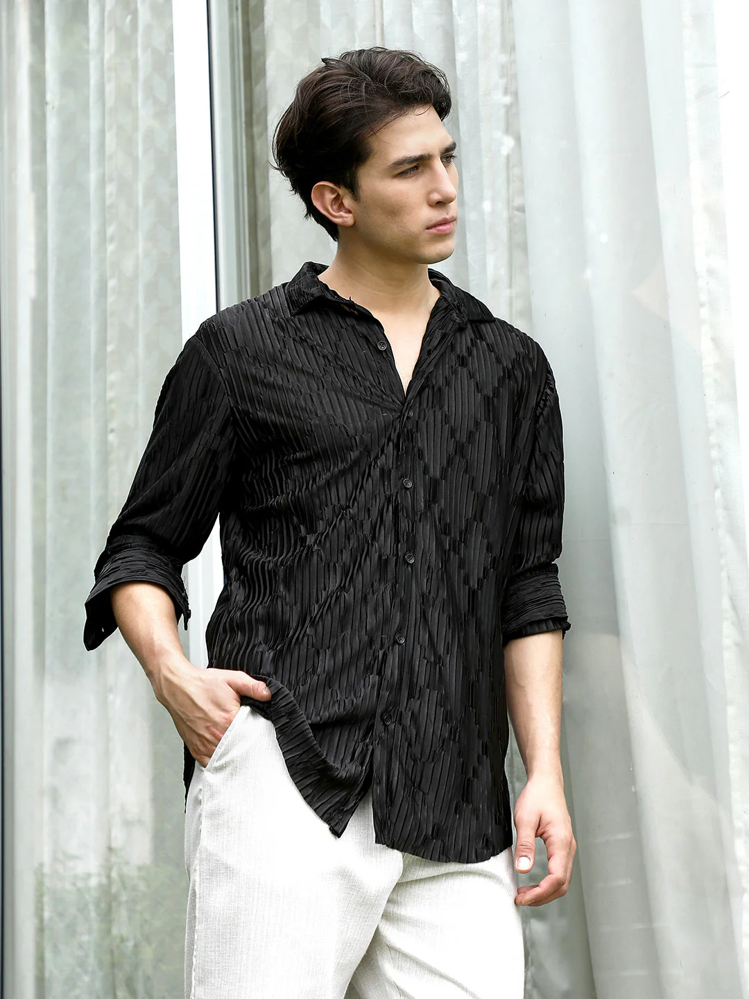 Black Textured Slim Fit Shirt With Semi-Spread Collar - Image 3