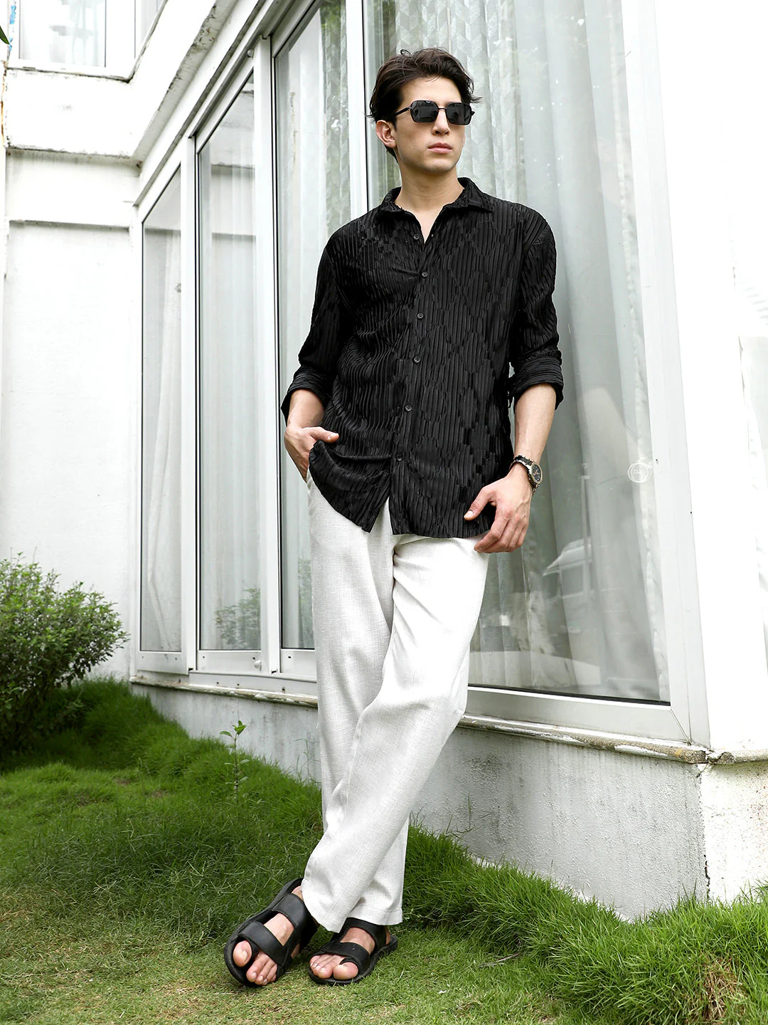 Black Textured Slim Fit Shirt With Semi-Spread Collar - Image 5