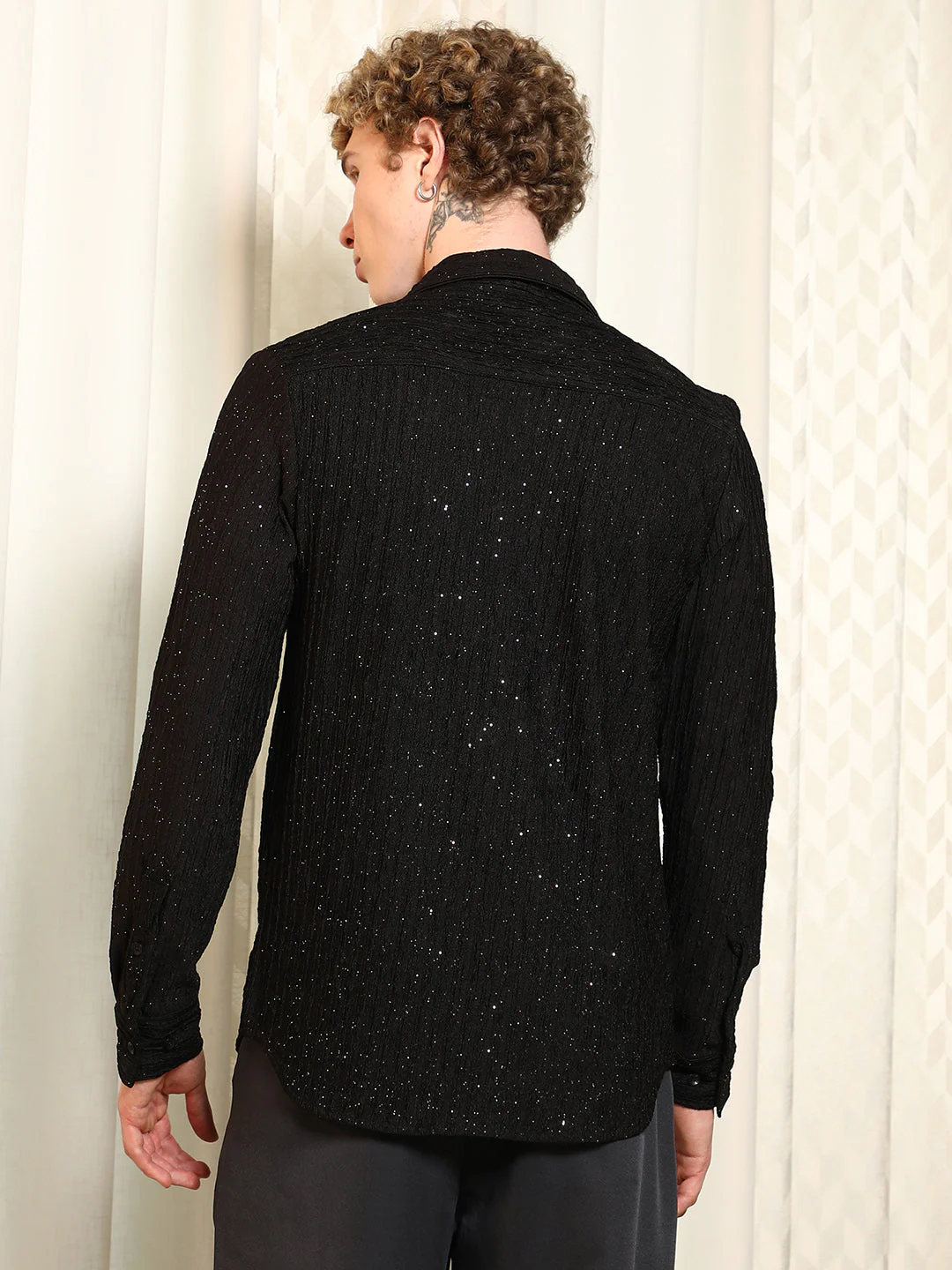 Black Textured Slim Fit Shirt With Shimmer Effect - Image 4