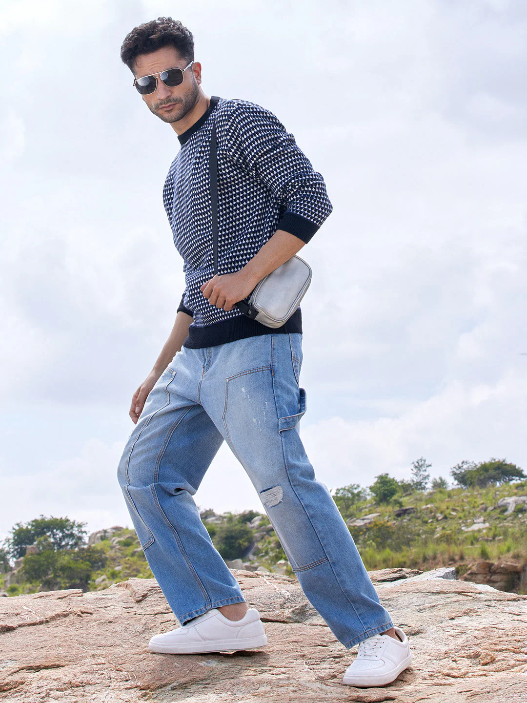 Contrast Textured Knit Sweater - Image 6