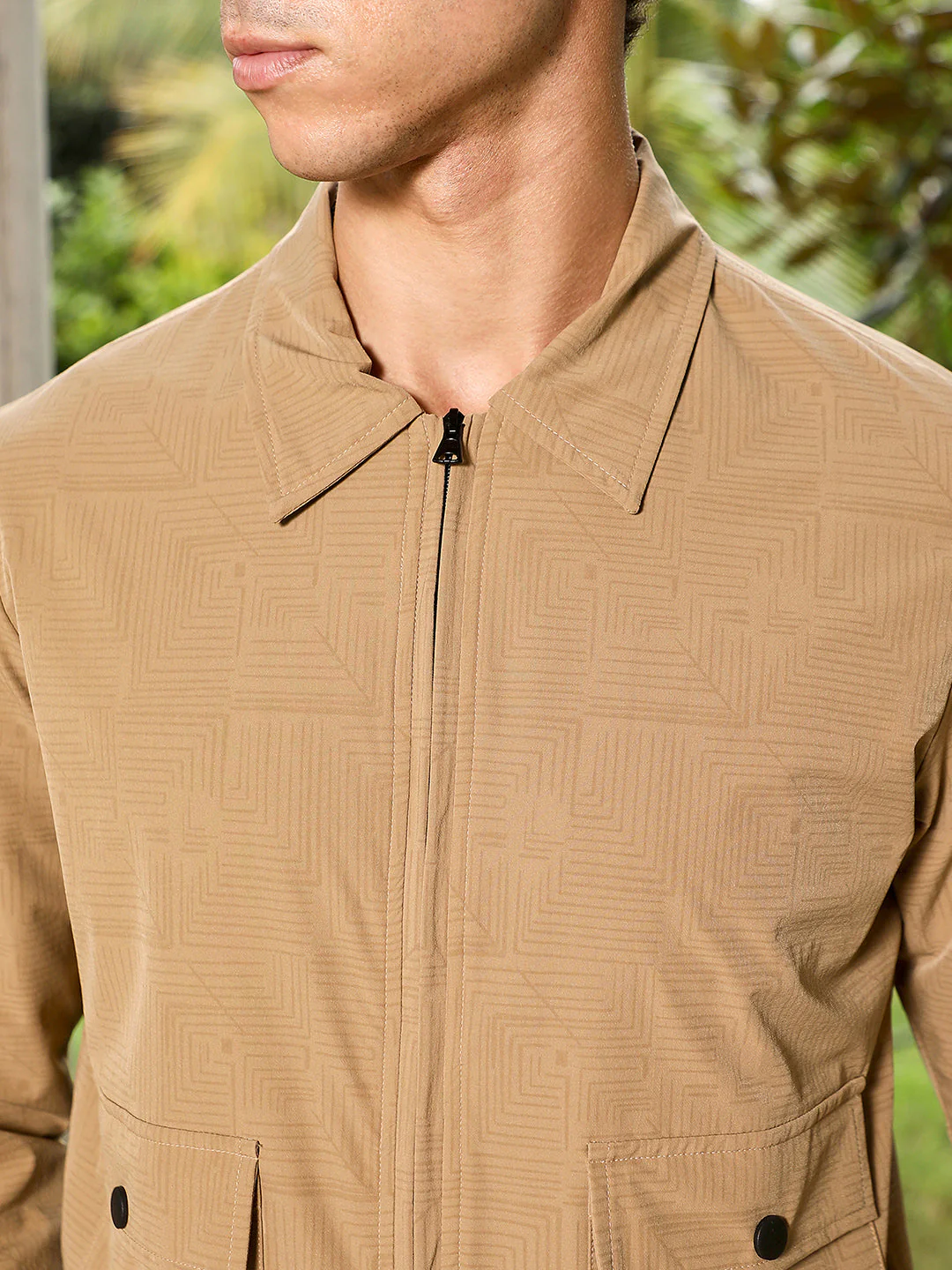 Zip-Front Geometric-Jacquard Jacket - Image 7