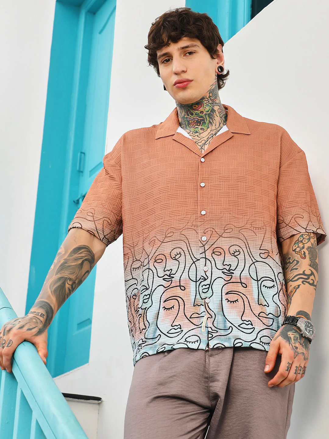 Faces-Ombre Oversized Shirt - Image 2
