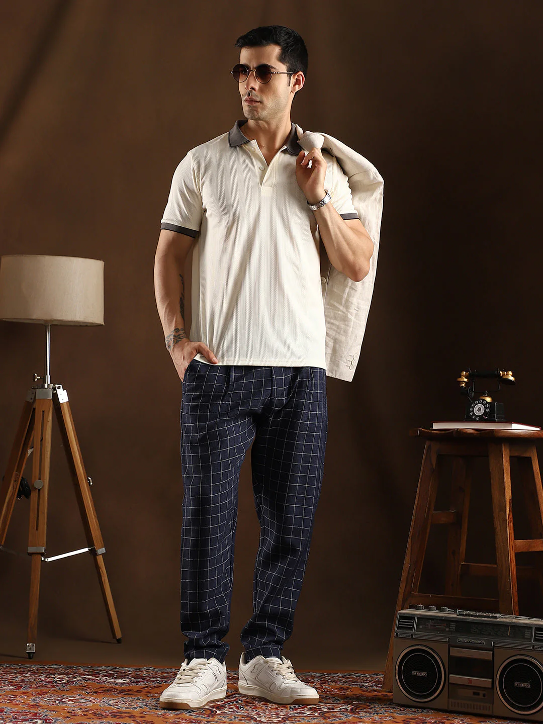 Contrast Trough Polo T-Shirt - Image 6