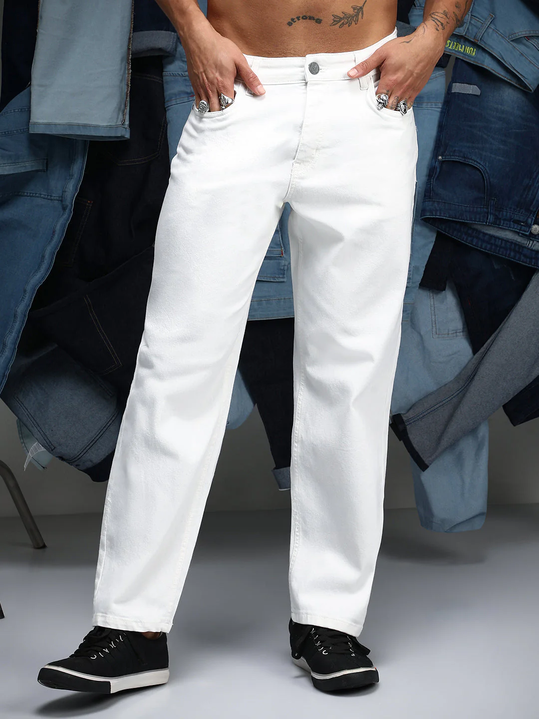 Relaxed Low-Waist Denim Jeans - Image 2
