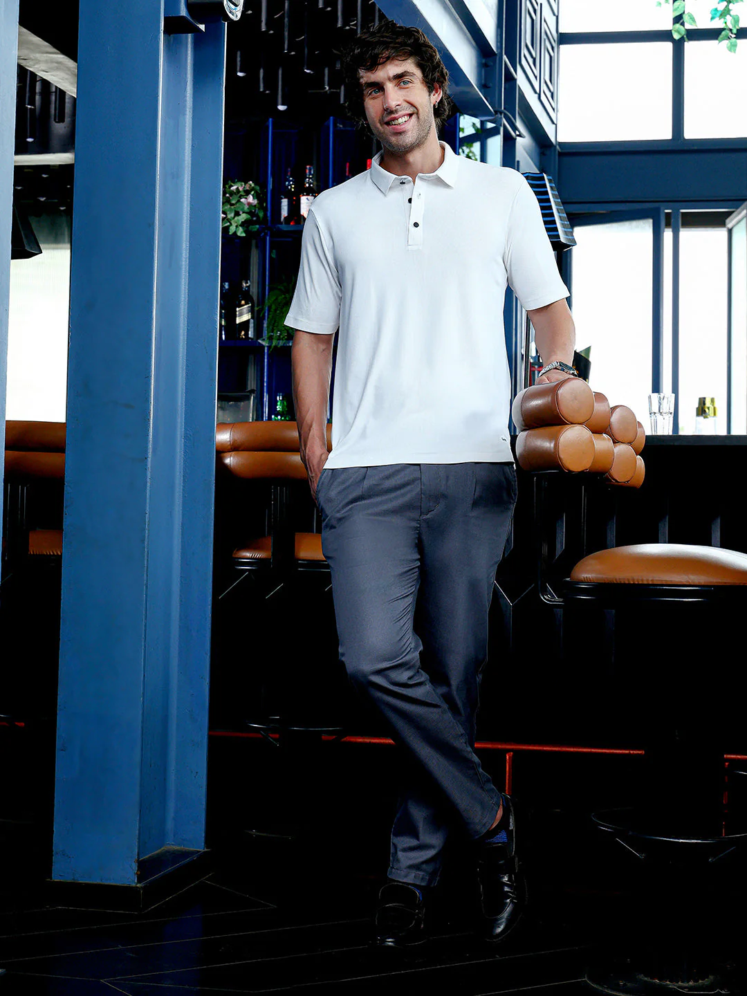 Seamless Ribbed Polo T-Shirt - Image 5